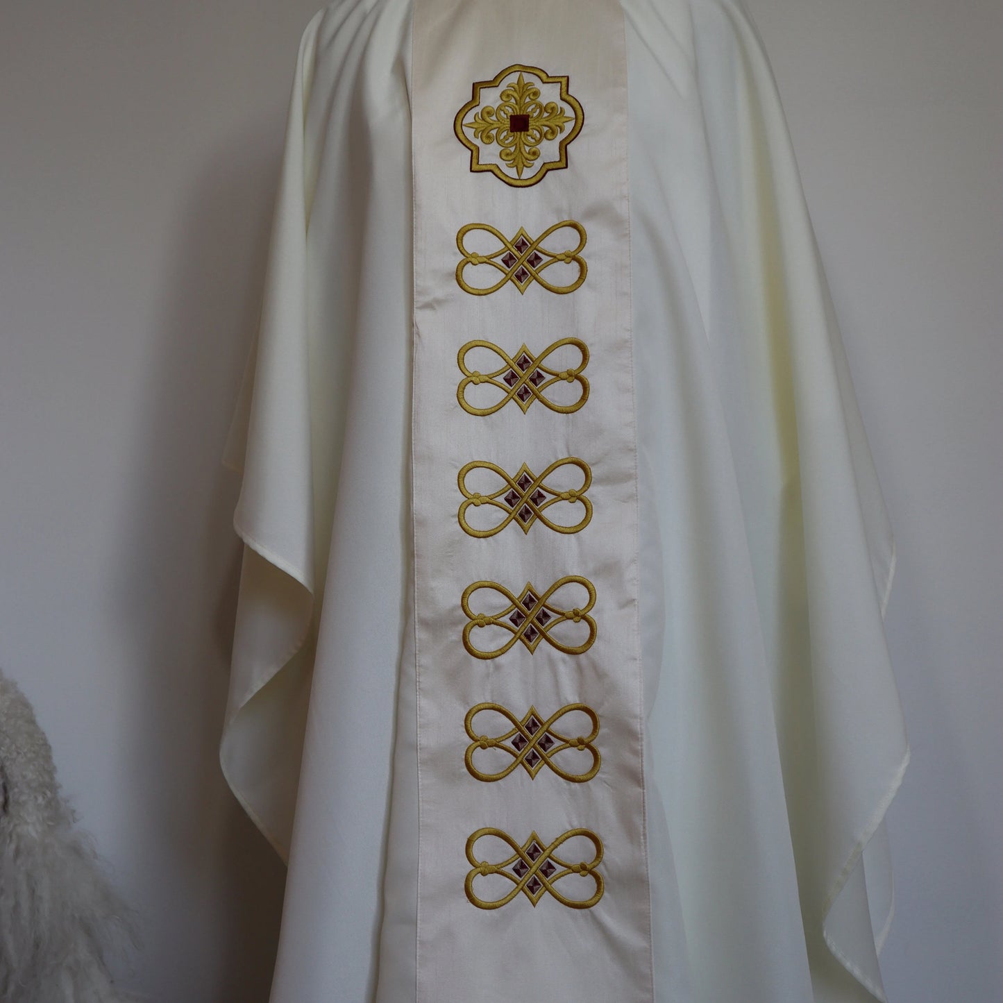 CROSS - Chasuble + Stole Set