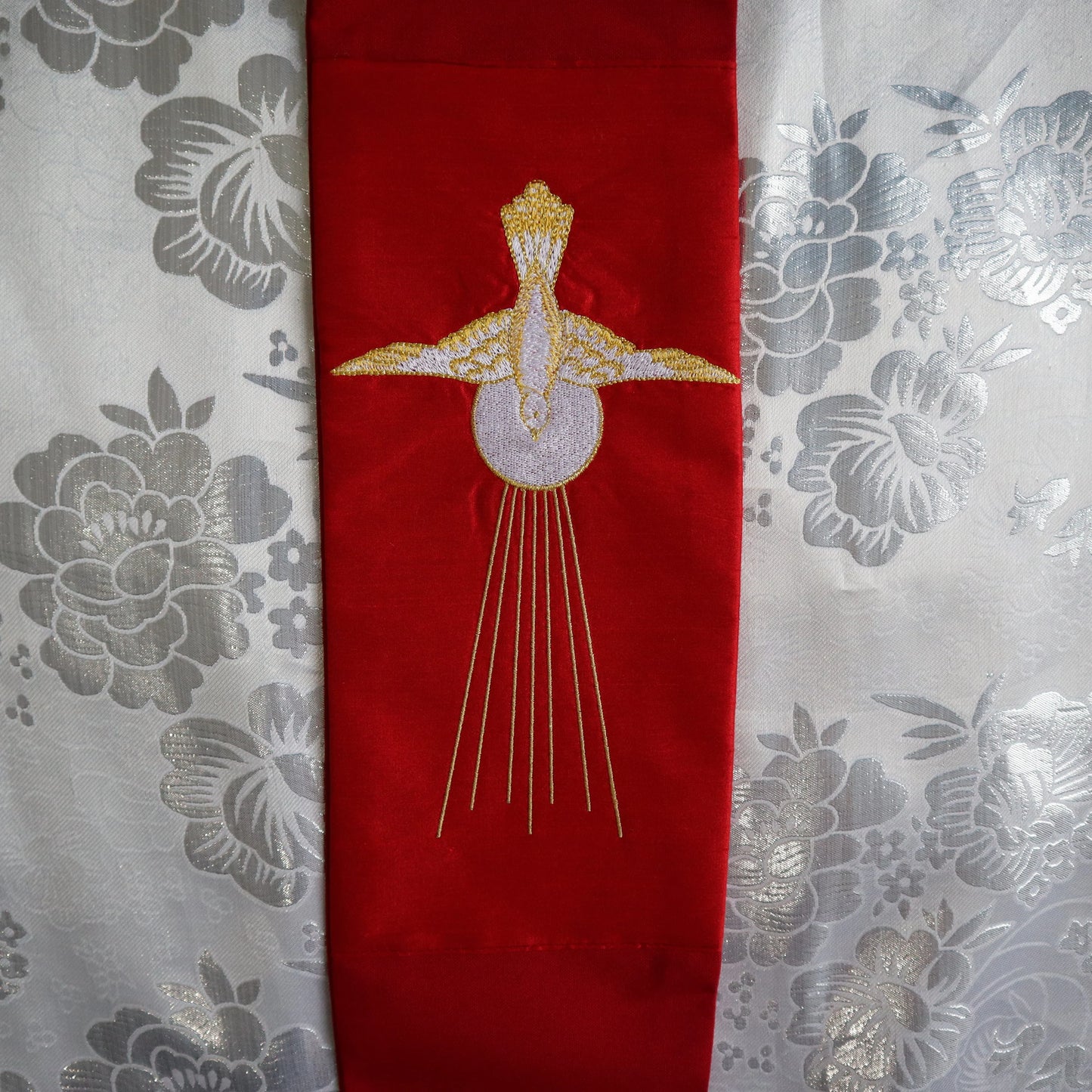 HOLY SPIRIT - PENTECOST - Deacon Stole