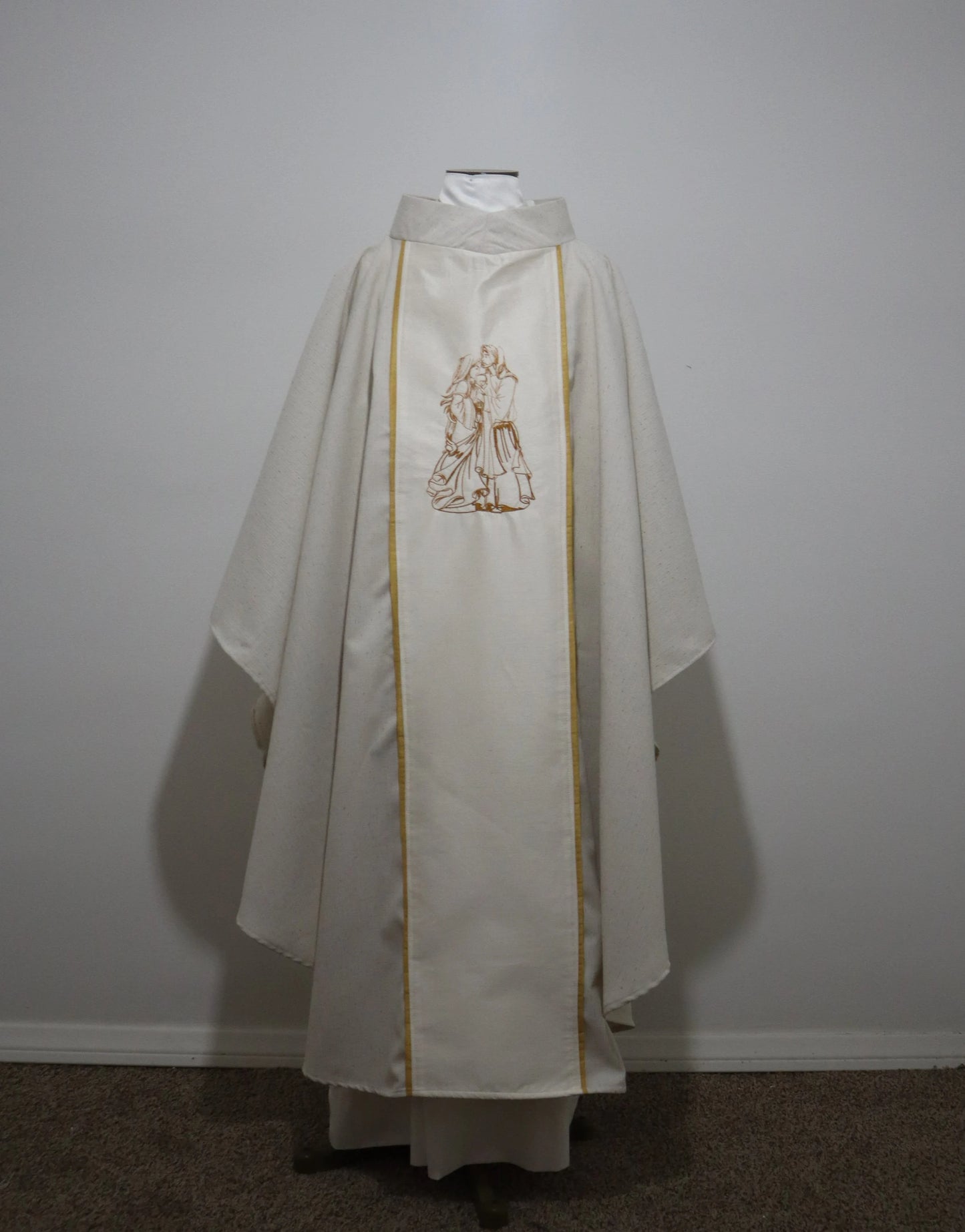 HOLY FAMILY - Chasuble + Stole Set