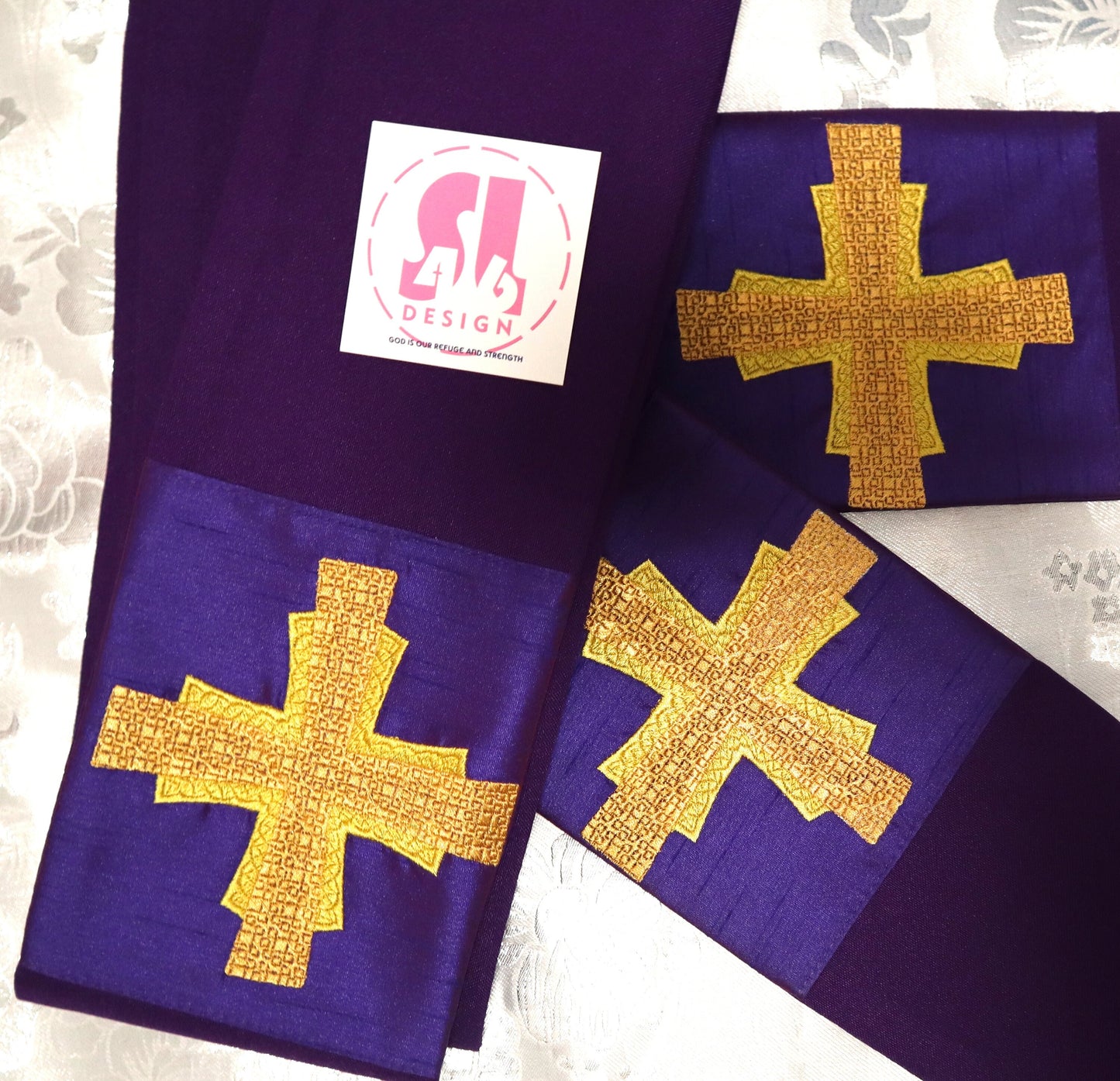 BROCADE EMBROIDERY CROSS - Deacon Stole