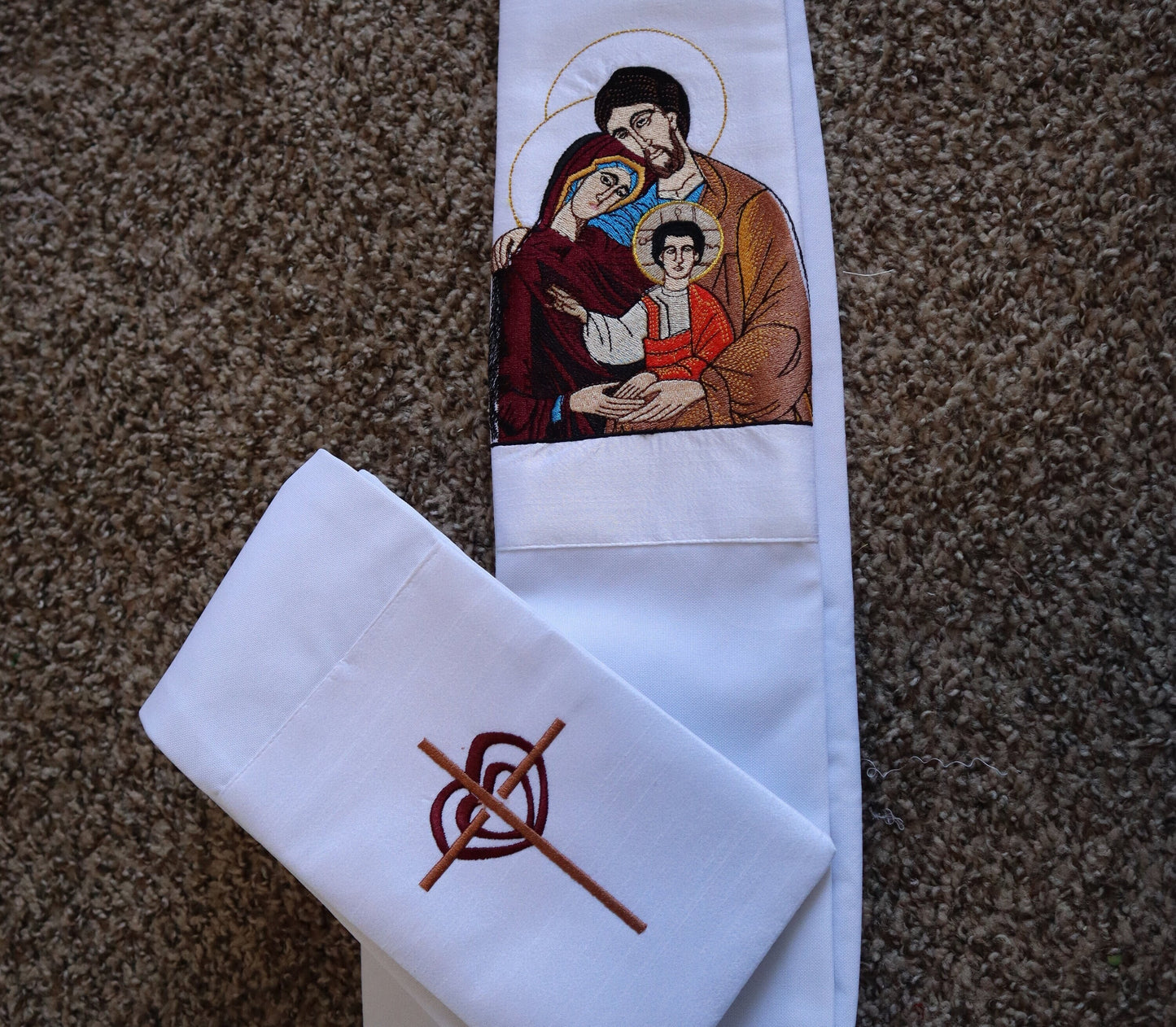 HOLY FAMILY - Deacon Stole