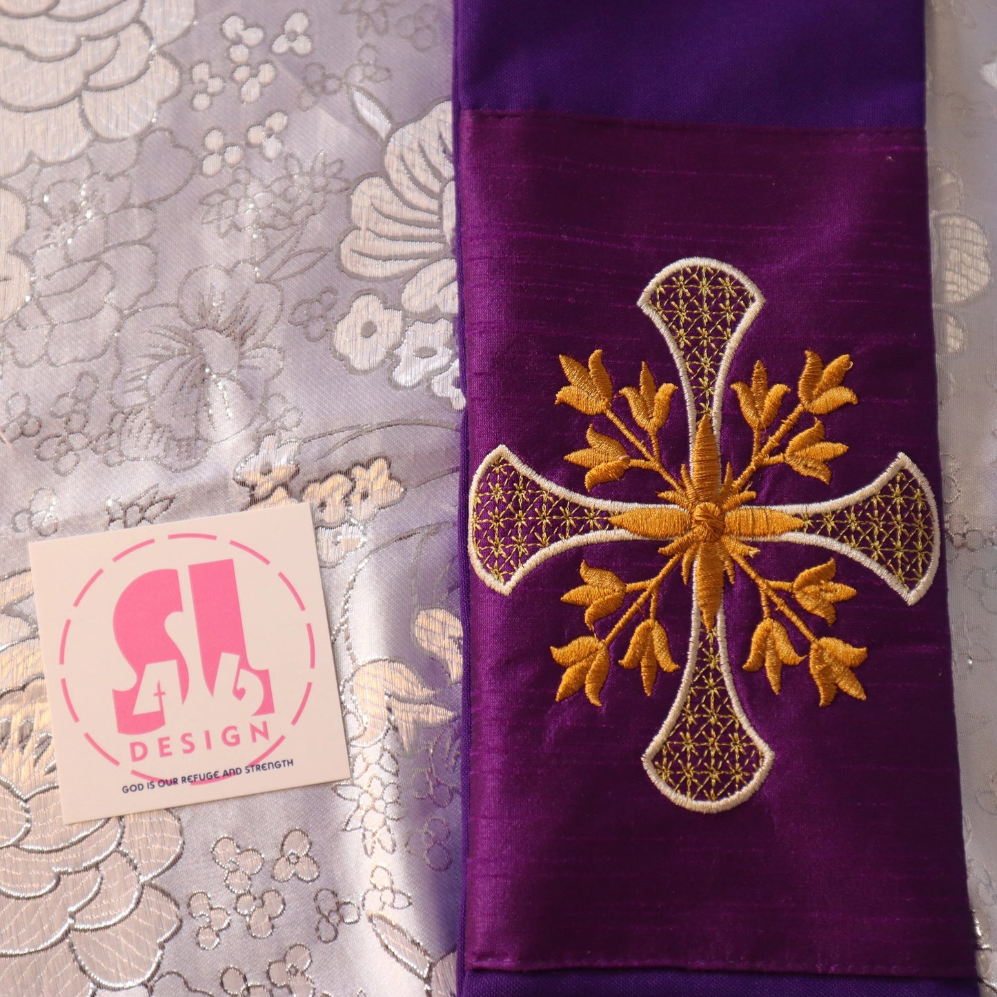 HOLY FAMILY - Priest Stole