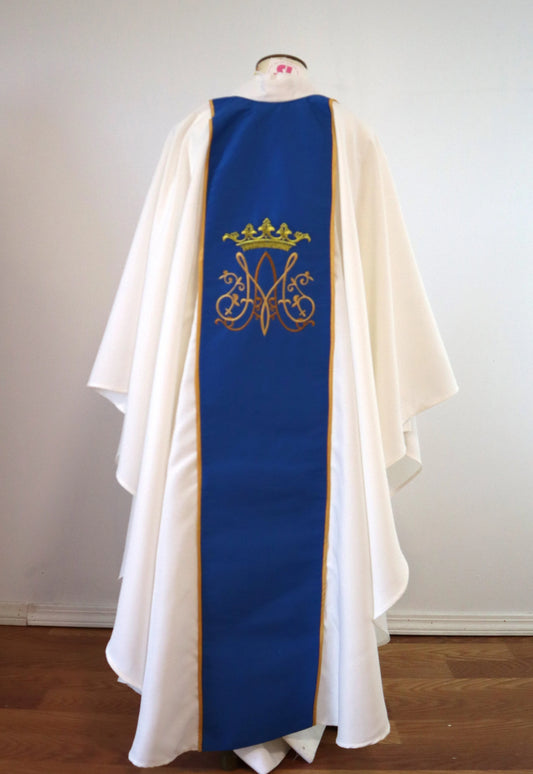 Our Lady of the Way - Dalmatic + Stole Set.