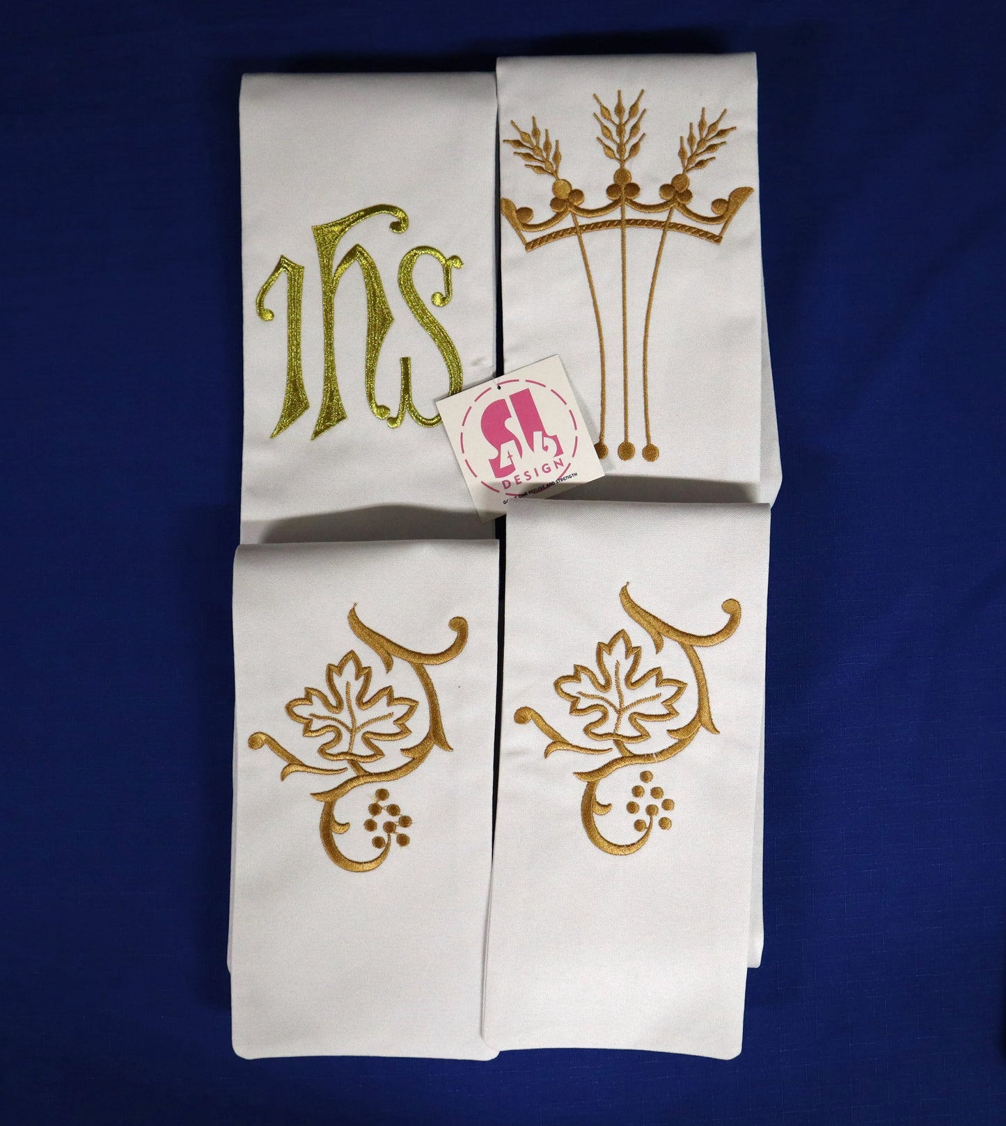 JHS Medallion with crown Chasuble and stole set