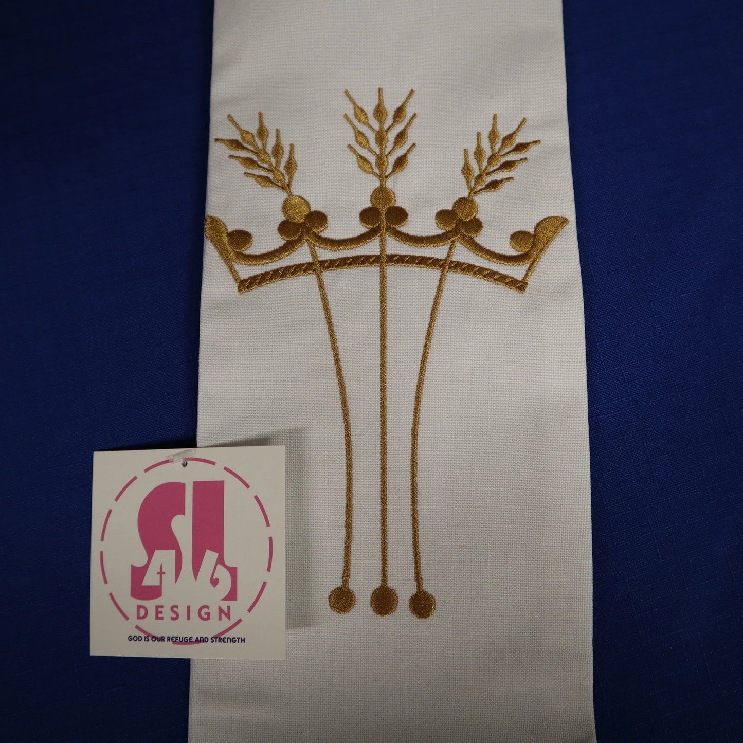 JHS Medallion with crown Chasuble and stole set