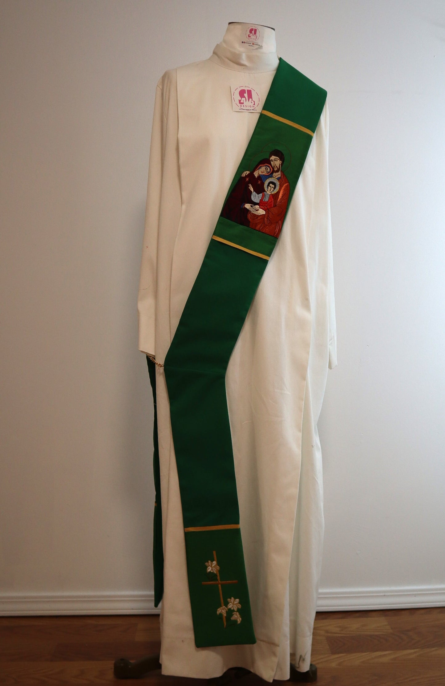 HOLY FAMILY - Deacon stole