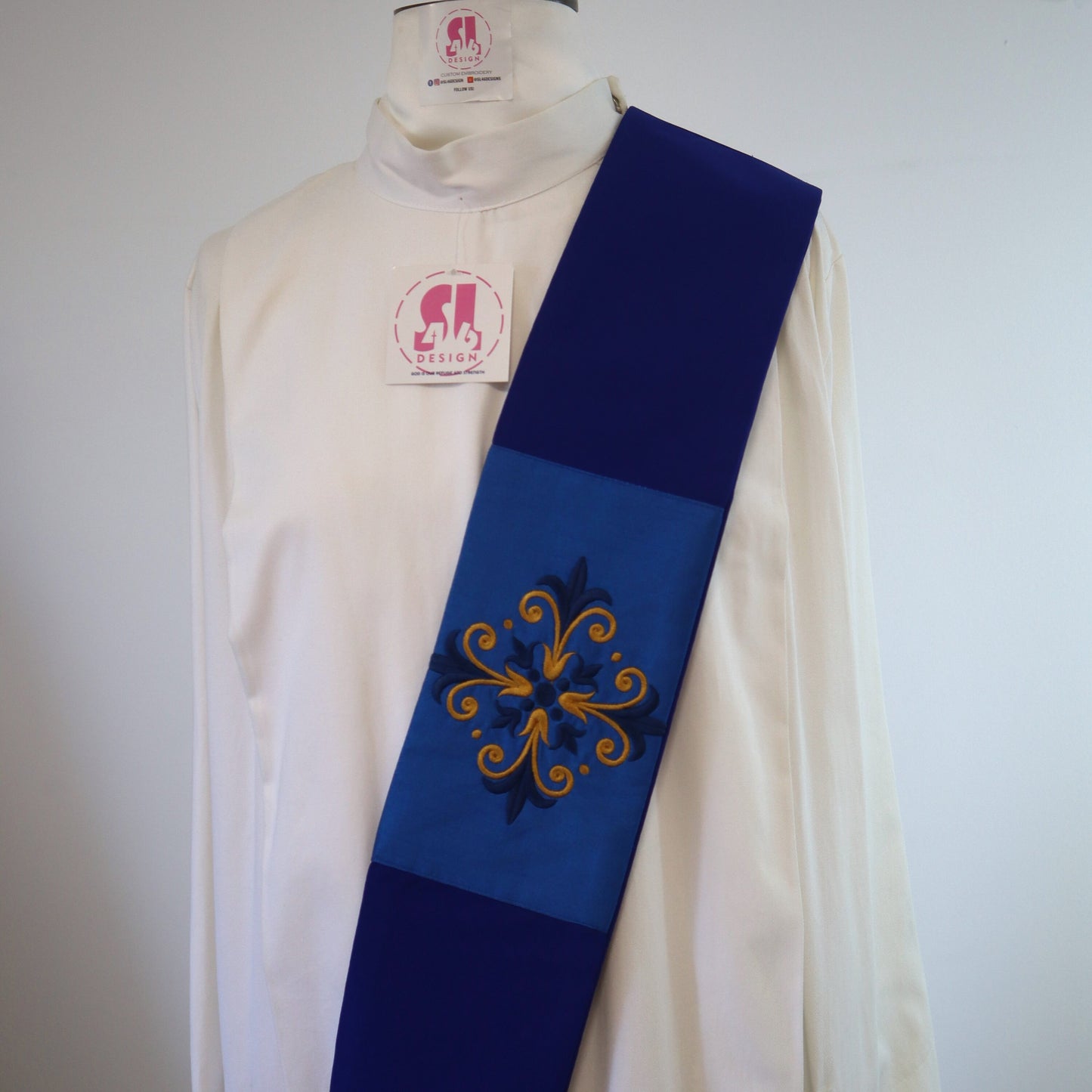 CROSS DEACON STOLE