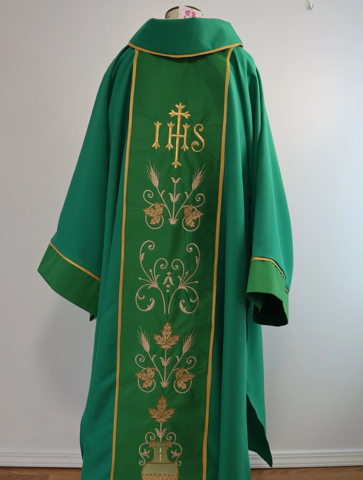 Chalice - IHS - Dalmatic and Stole Set