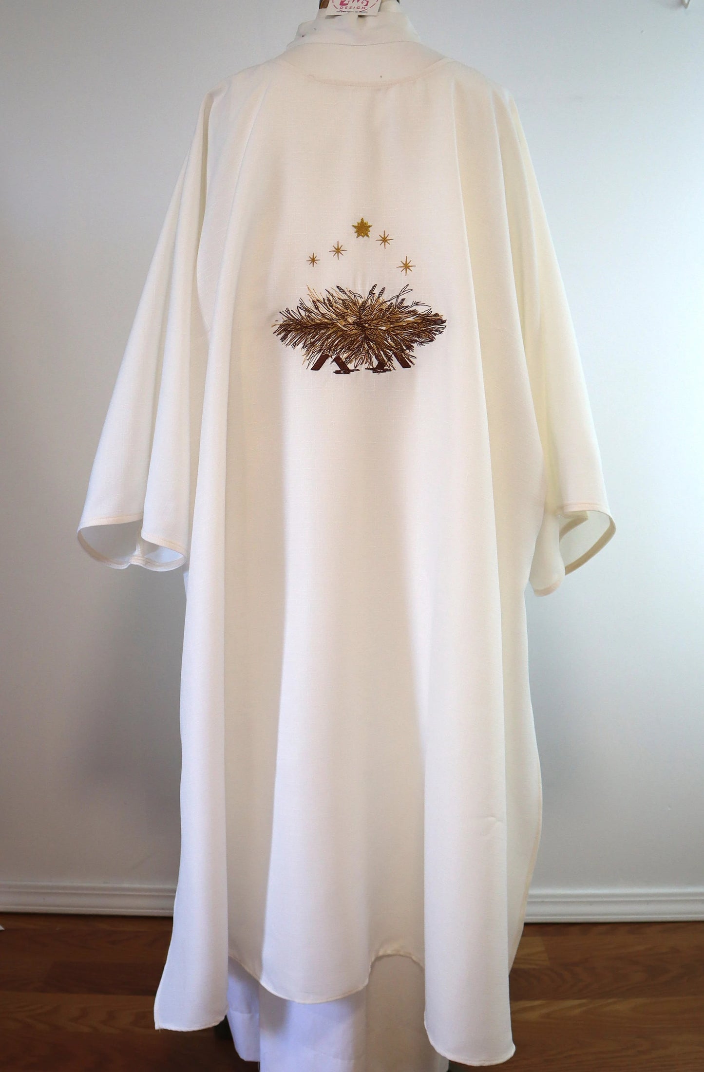 Baby Jesus in Manger - Nativity - Dalmatic