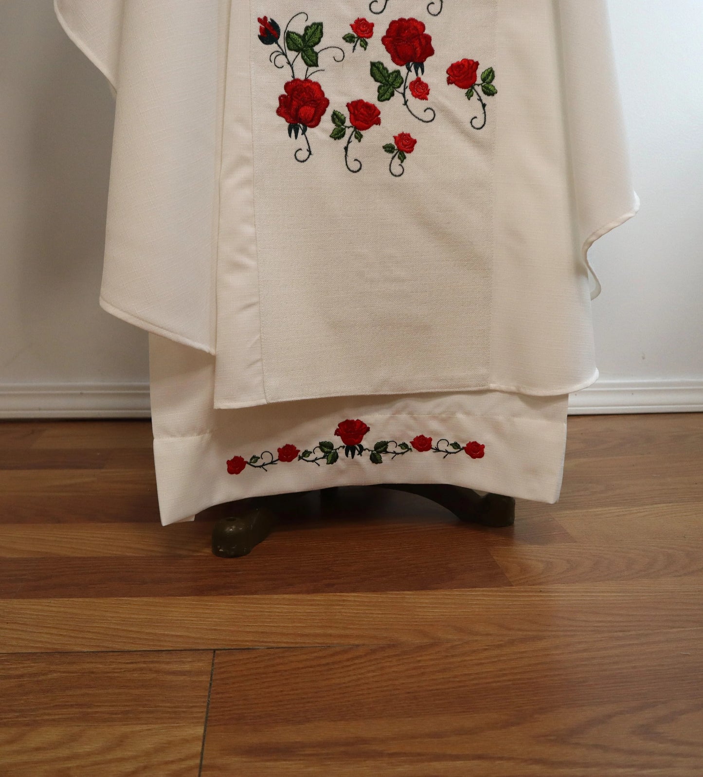 Priest Set: Chasuble + Set + Alb - Virgin of Guadalupe
