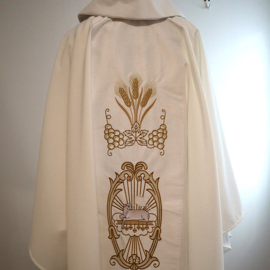 Lamb of the Lord - Chasuble + Stole Set