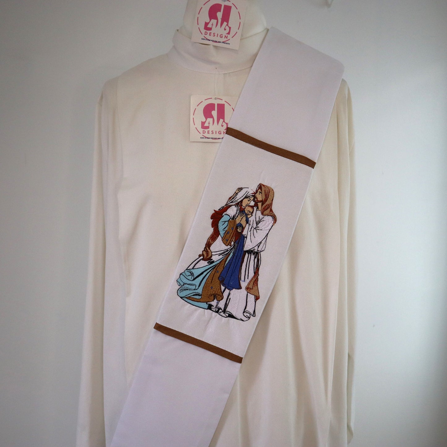HOLY FAMILY - Deacon stole