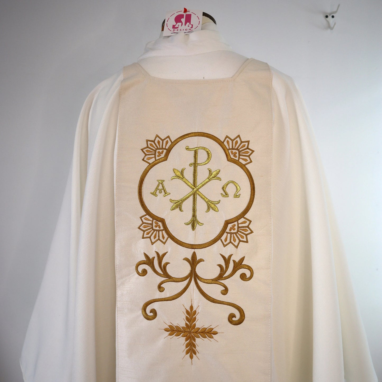 ALPHA AND OMEGA - chasuble and stole set