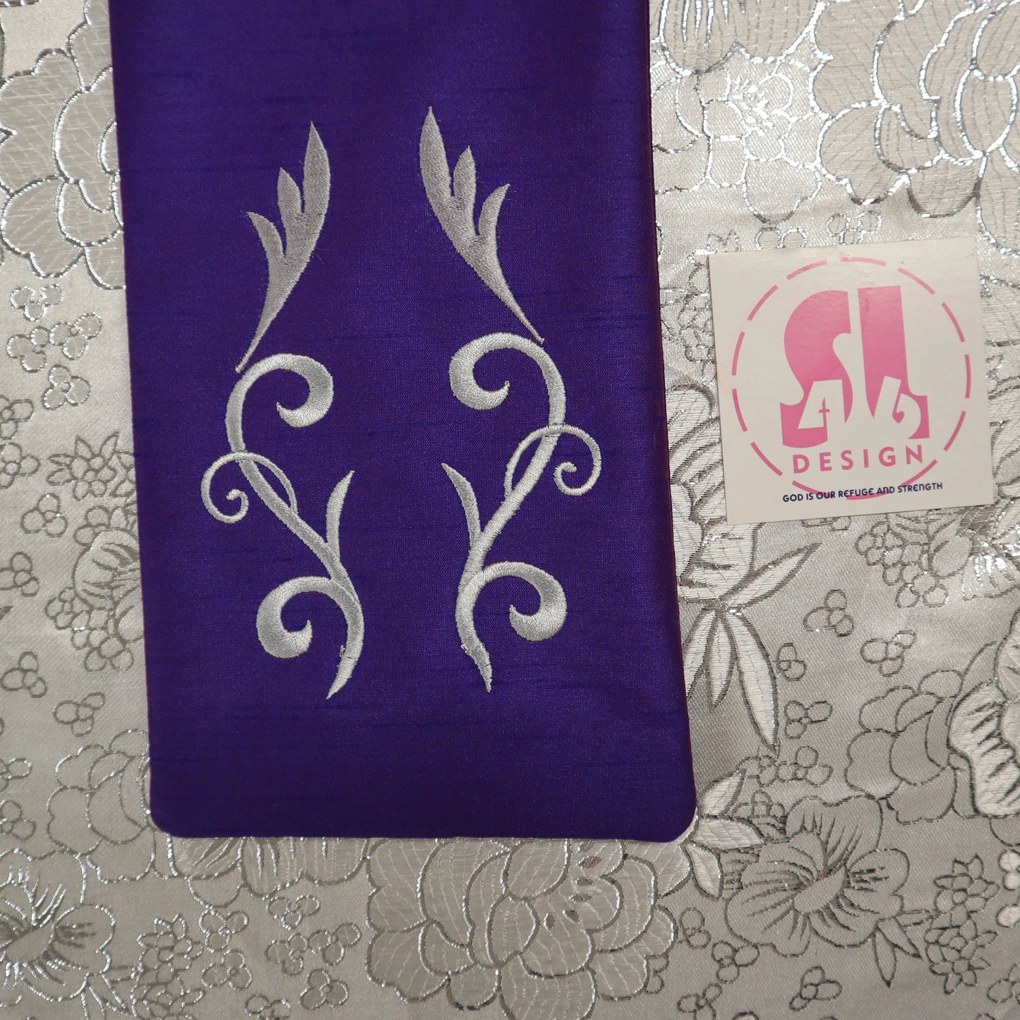 Holy Shroud - Chasuble + Stole Set