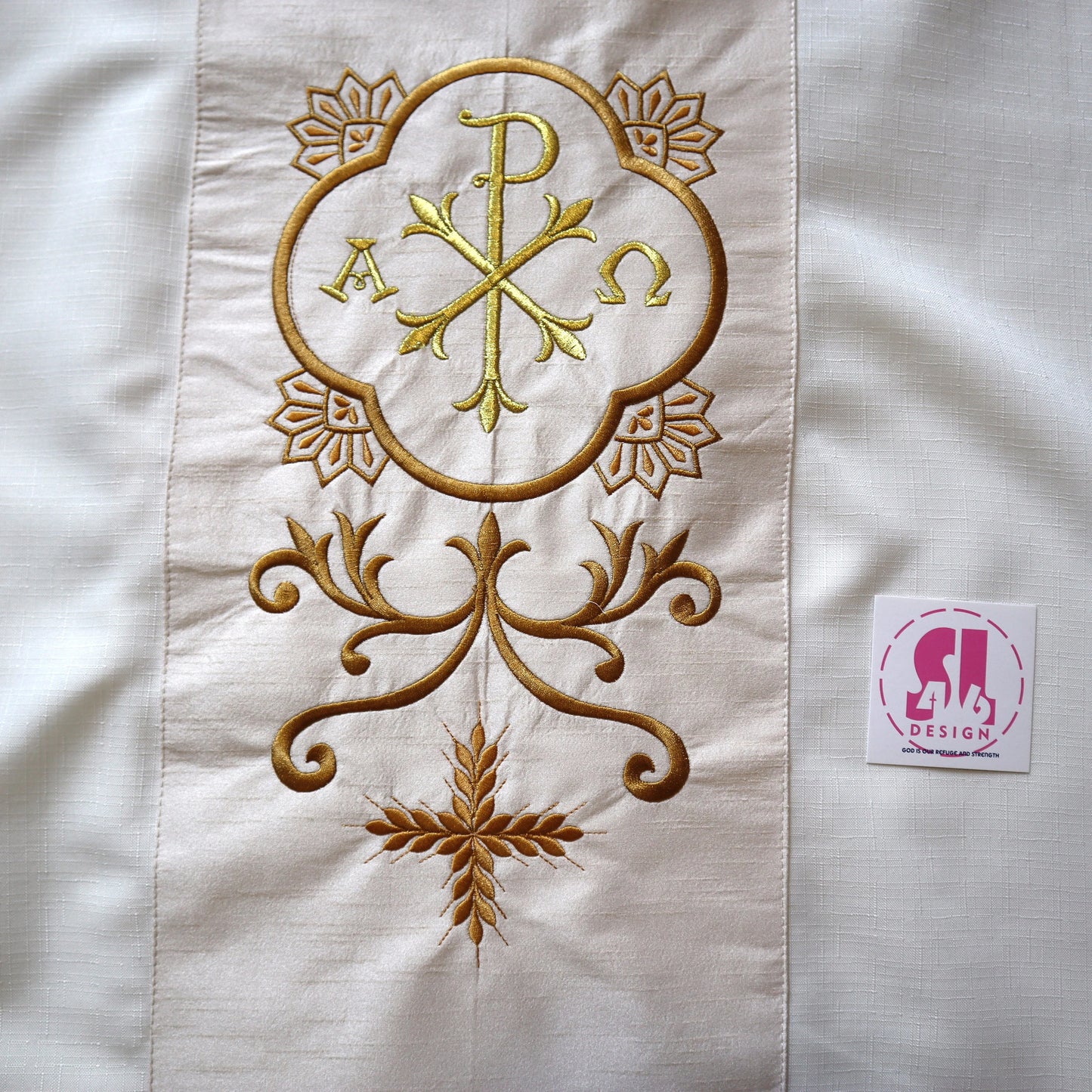 ALPHA AND OMEGA - chasuble and stole set