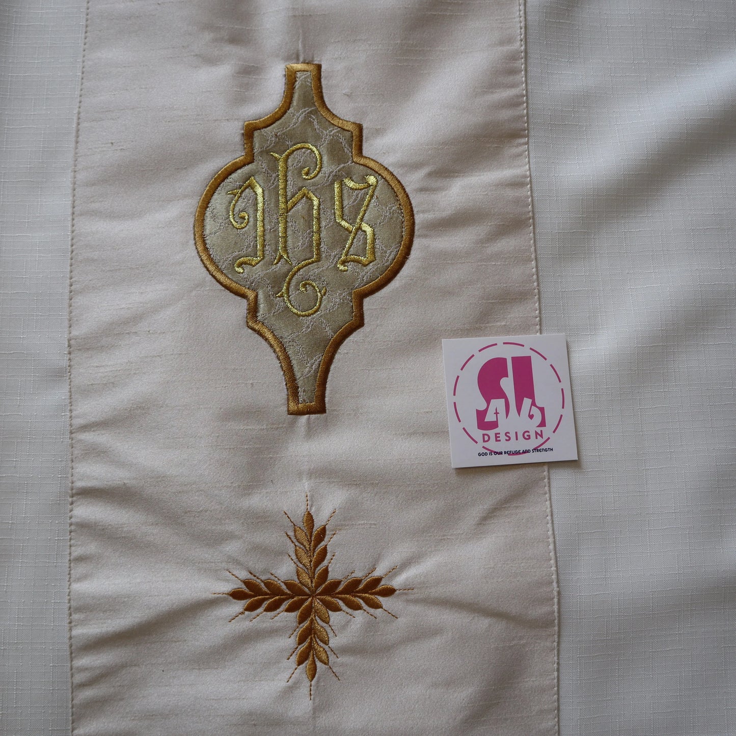 ALPHA AND OMEGA - chasuble and stole set
