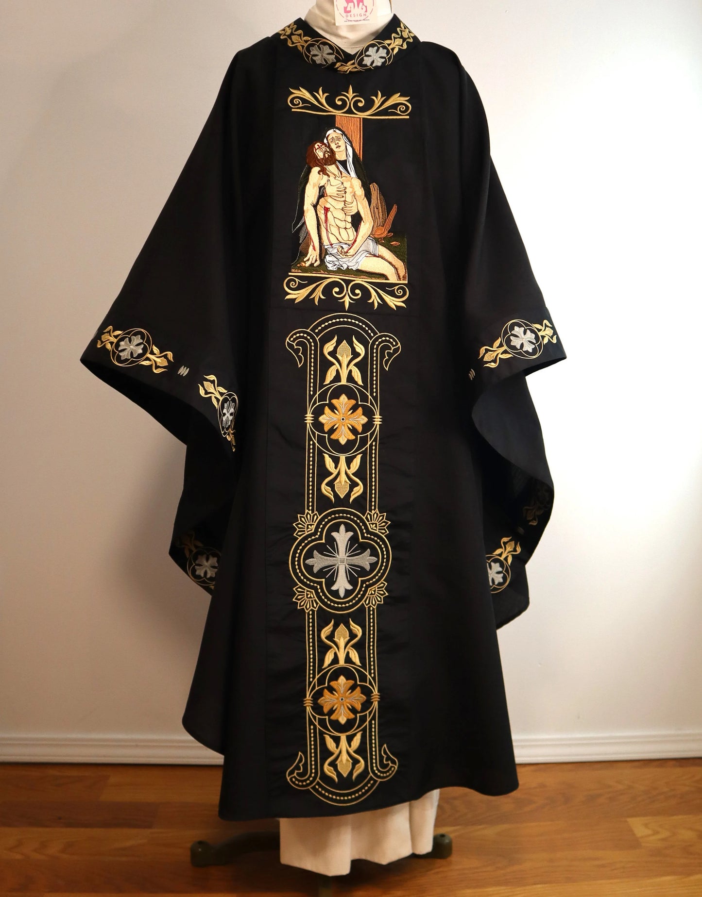 Blessed Virgin Mary cradling the mortal body of Jesus Christ - Chasuble + Stole Set.