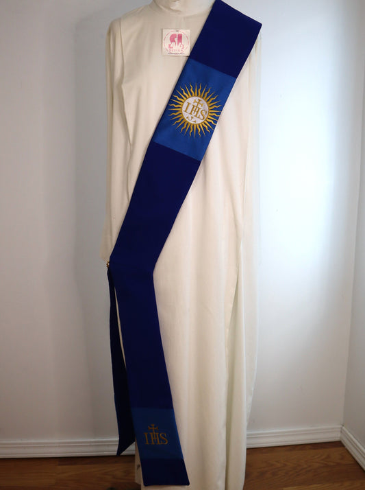 IHS MEDALION - Deacon stole