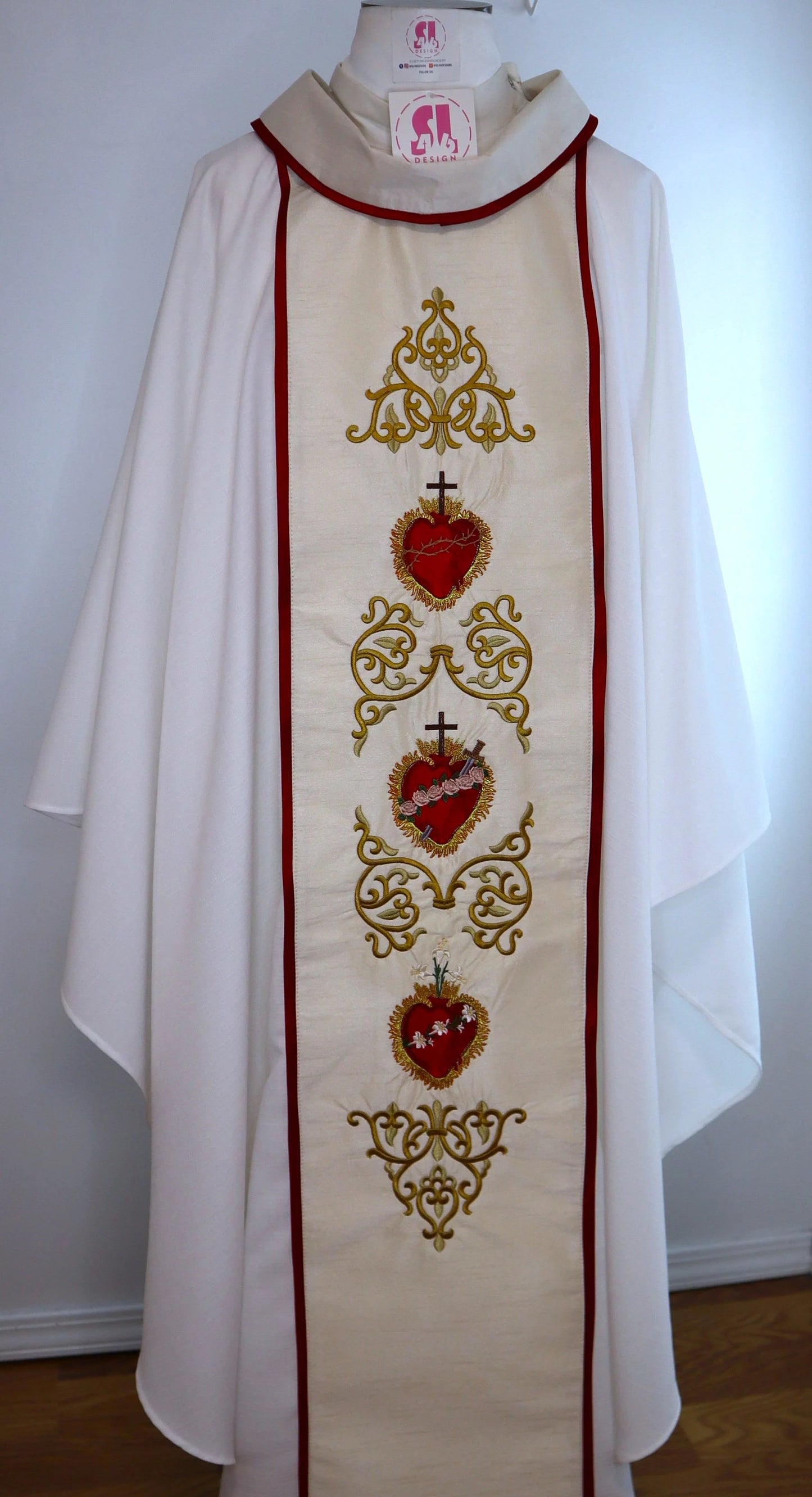 Sacred Heart of Jesus, Mary & Joseph - Chasuble + Stole Set