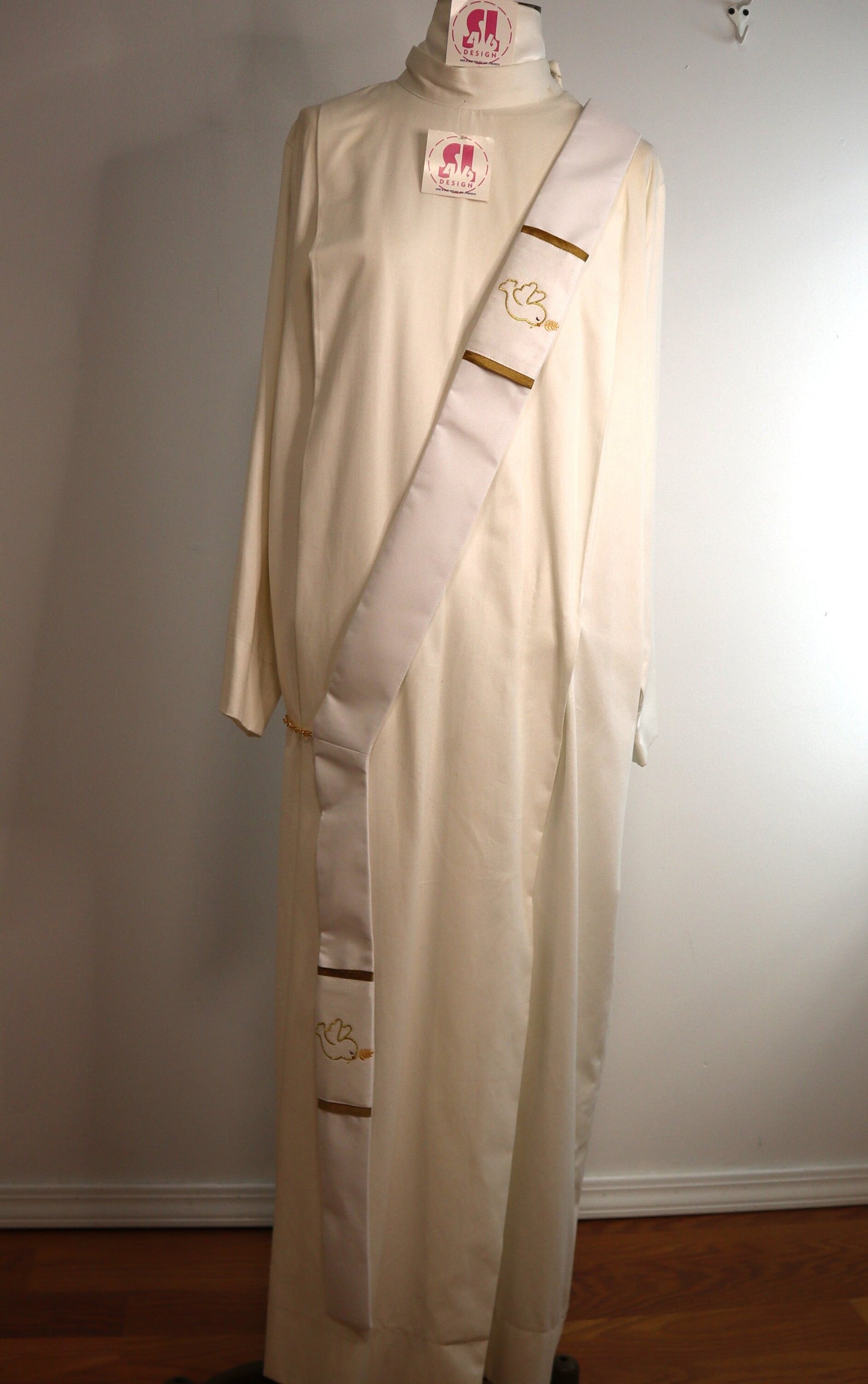 HOLY SPIRIT - DOVE - Deacon Travel Stole