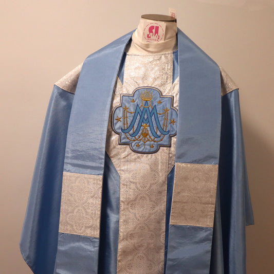 MARIAN MEDALLION - Chasuble + Stole Set