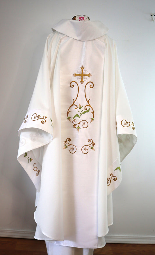 Resurrection of Our Lord - Chasuble + Stole Set.