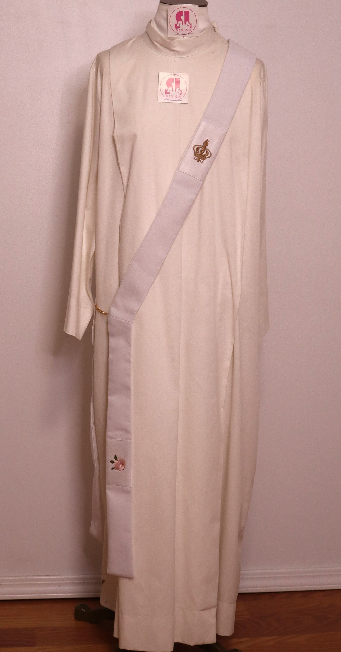 Crown and Roses - Deacon Stole