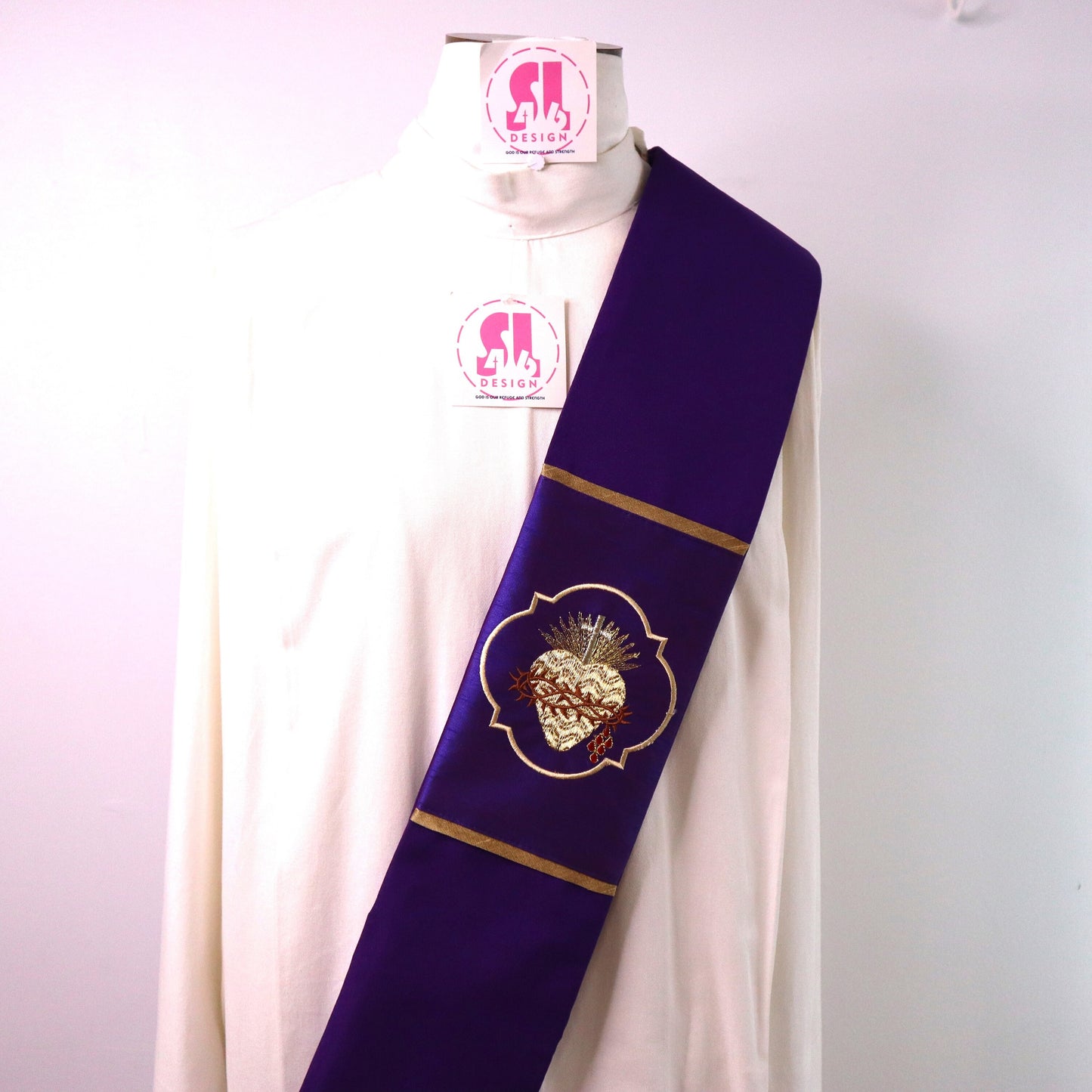 Sacred heart with crown of thorns - deacon stole