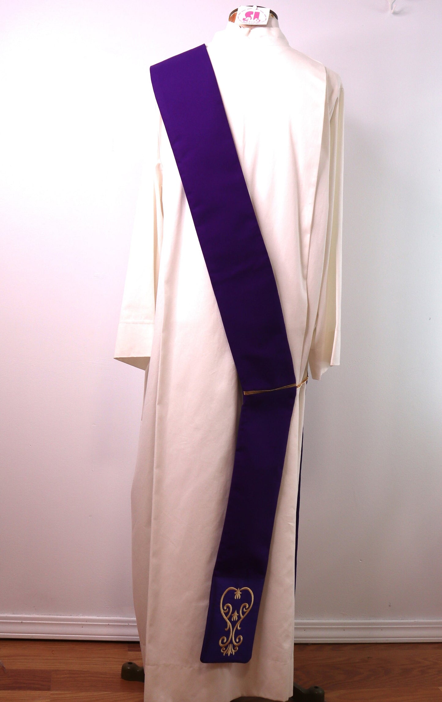 Sacred heart with crown of thorns - deacon stole