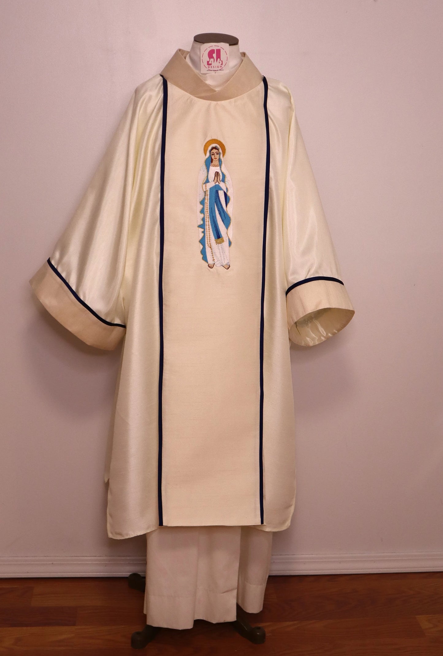 Our Lady of Lourdes - Dalmatic + Stole Set