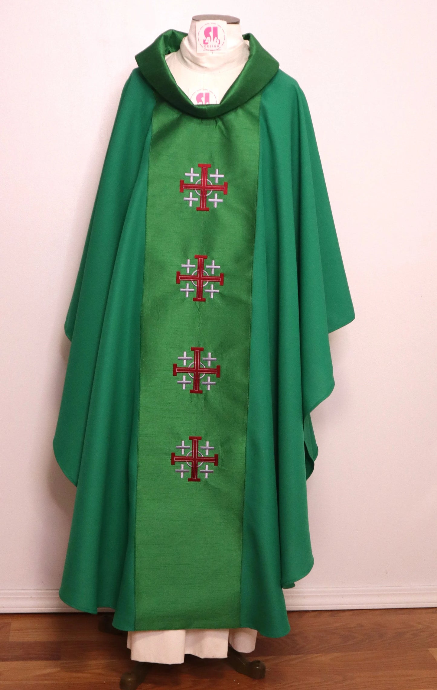 JERUSALEM CROSS - Chasuble + Stole Set