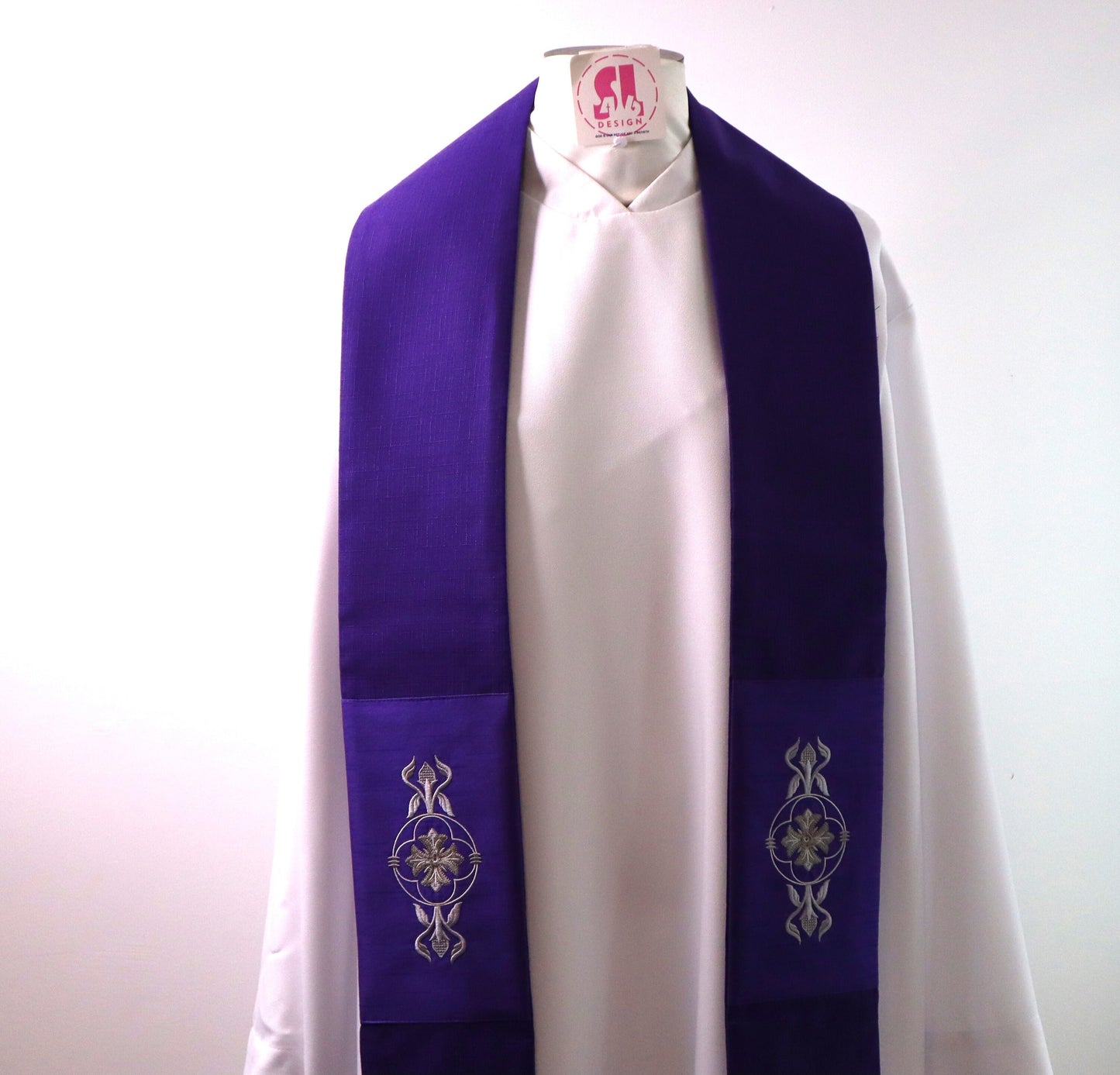 CROSS ORDINARY TIMES themed chasuble and stole set