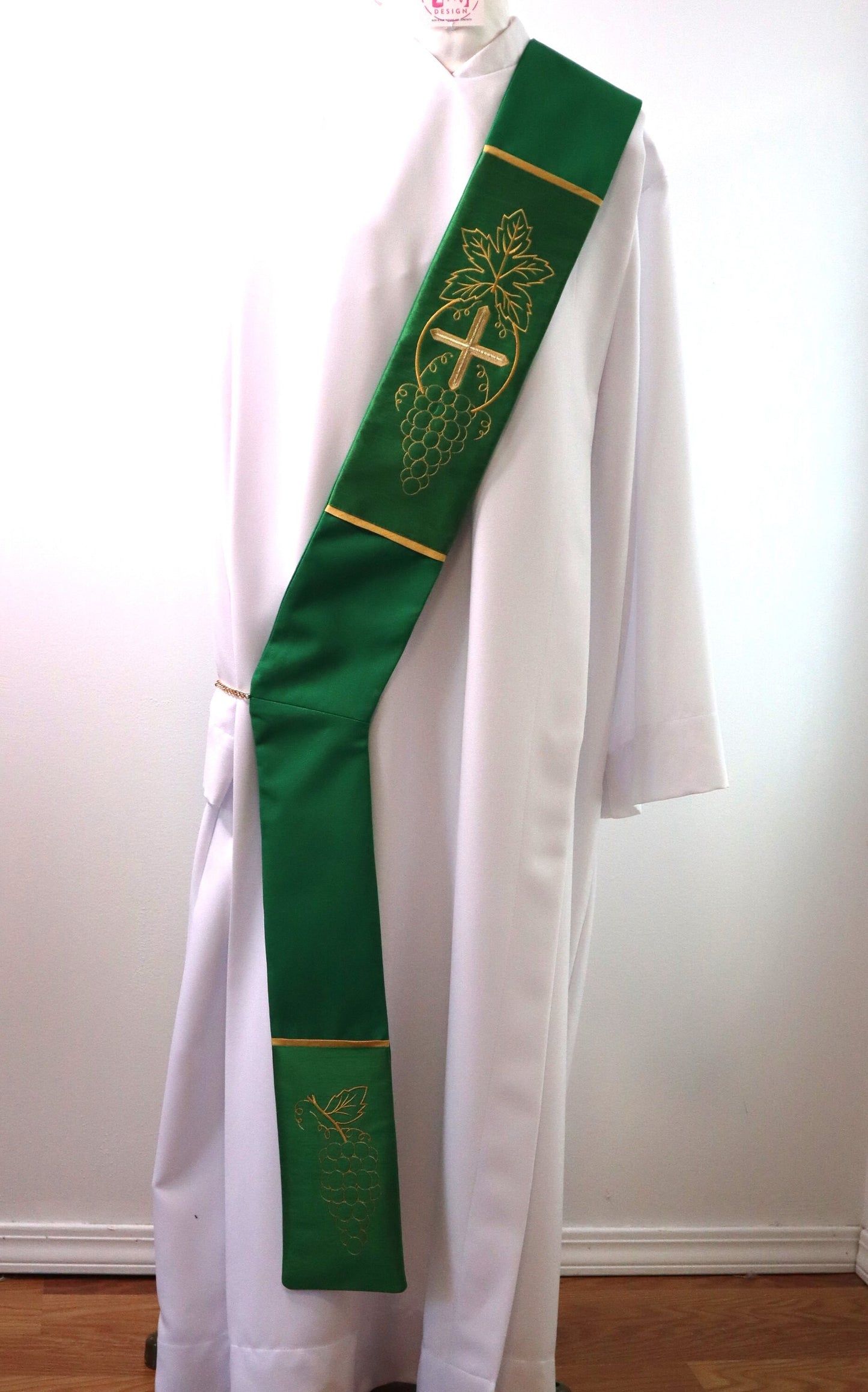 Holy Cross with Grapes - Deacon Stole