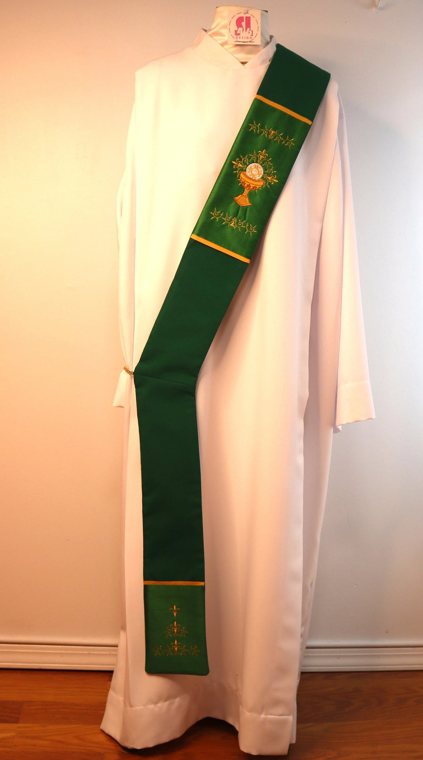 CHALICE - HOLY SPIRIT - Deacon Stole