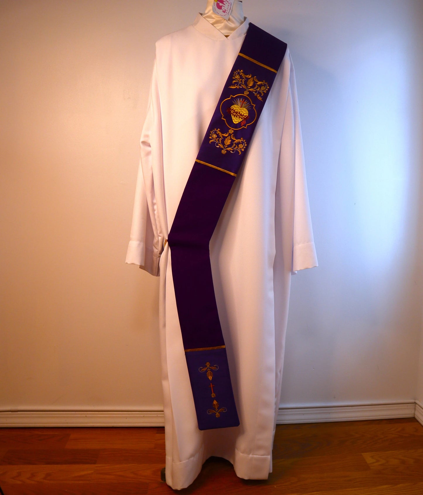 Floral JHS Medallion - deacon stole