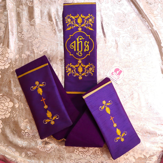 Floral JHS Medallion - deacon stole