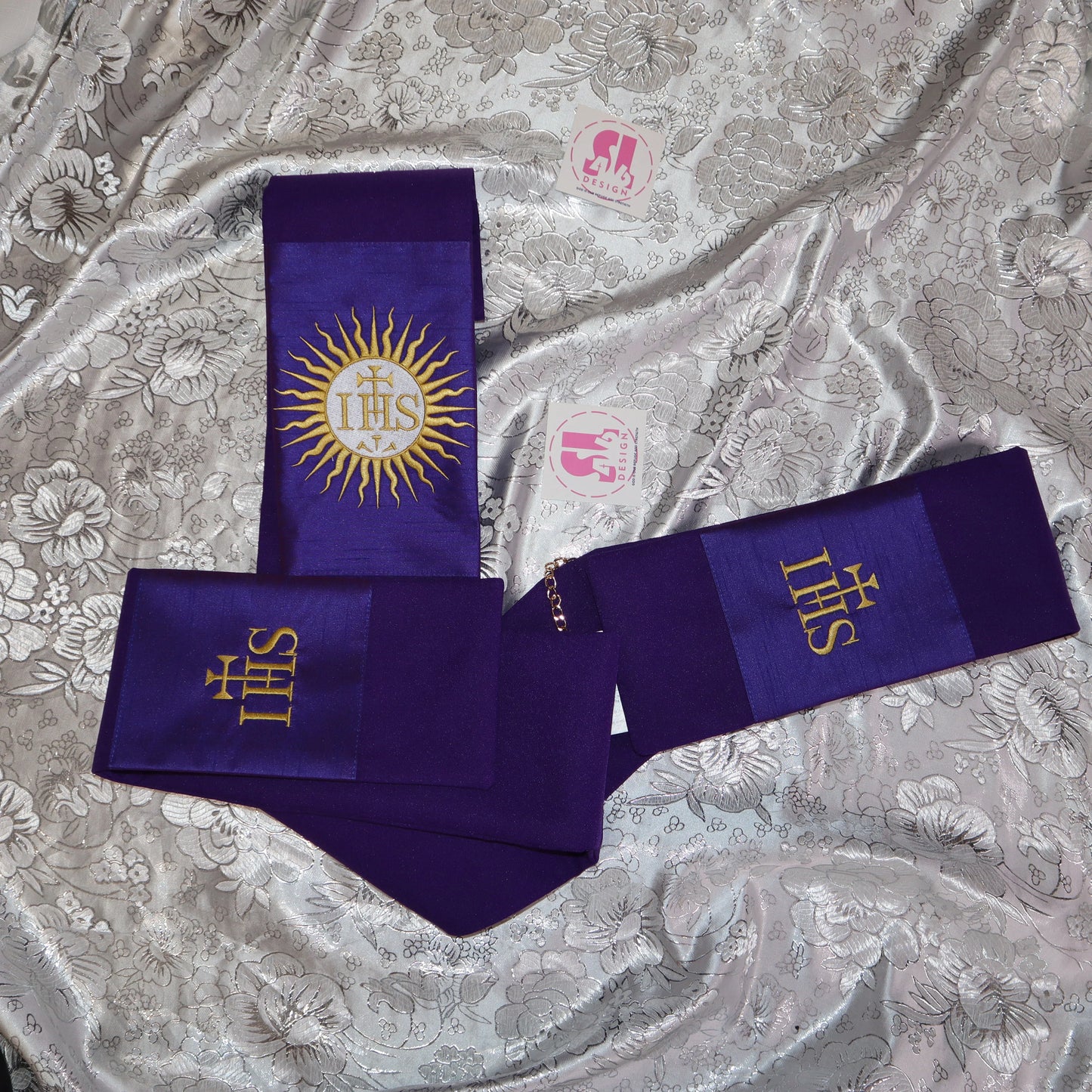 IHS - JHS - Dalmatic & Stole Set.