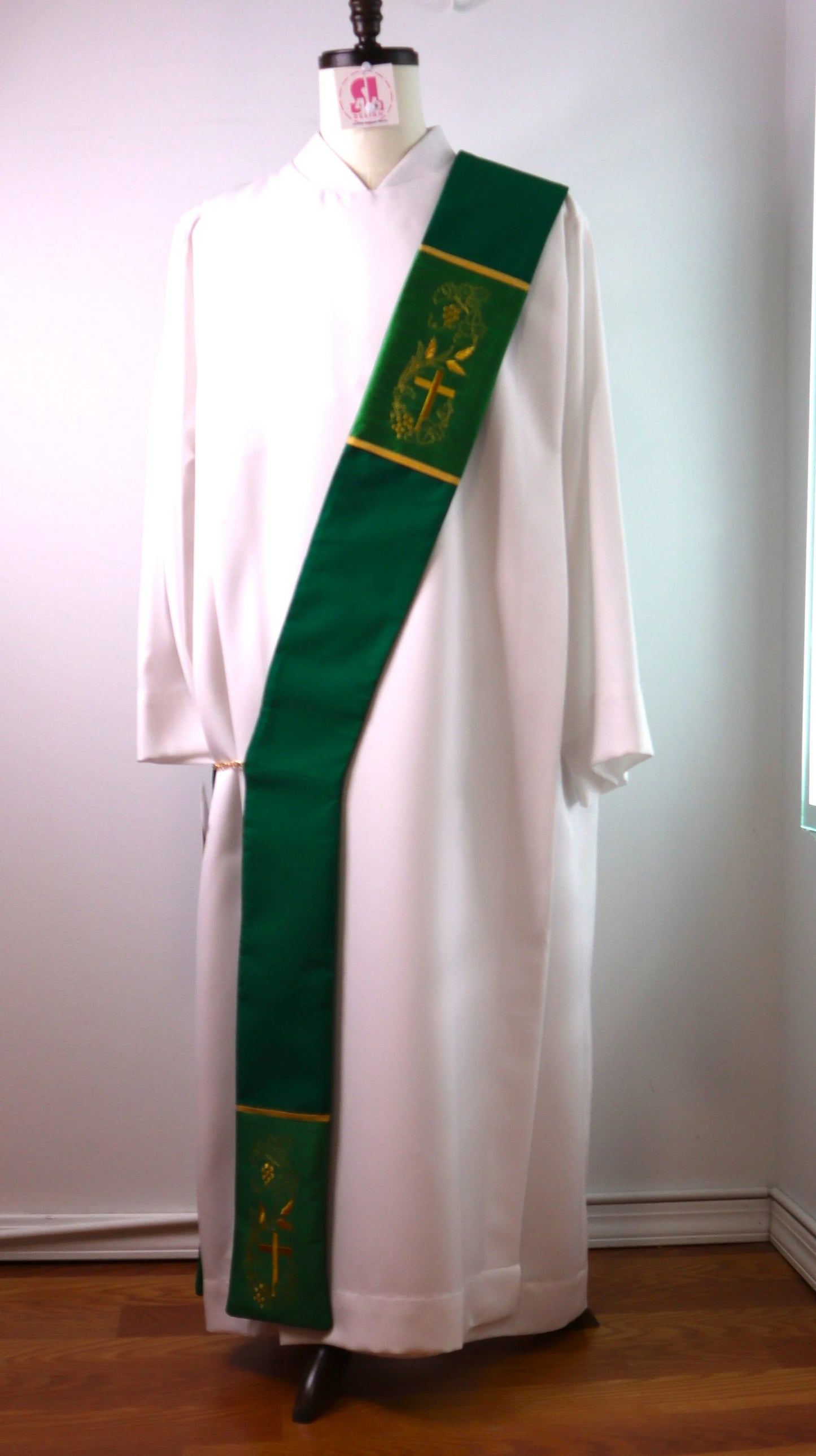 Holy Cross with Grapes - Deacon Stole