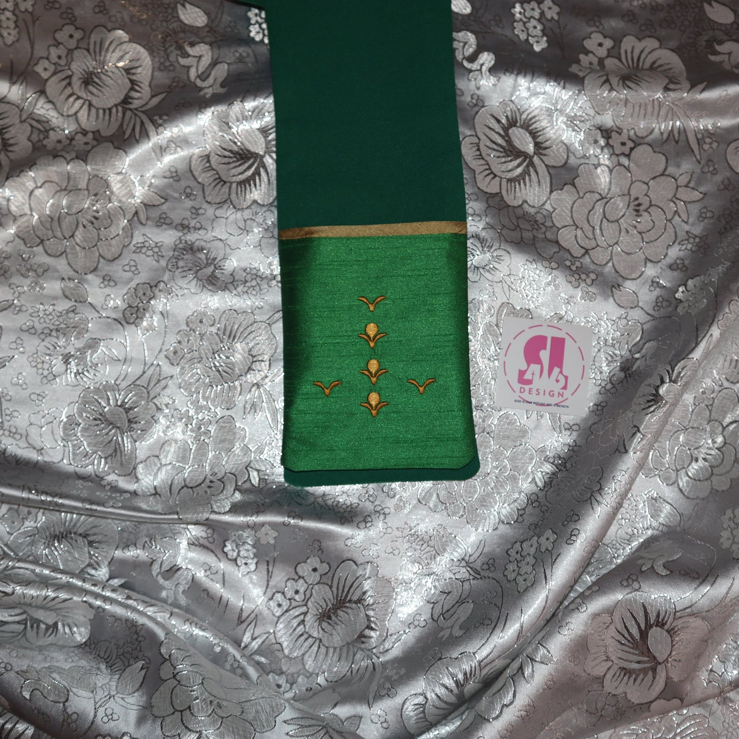 HOLY SPIRIT - CHALICE - Deacon Stole