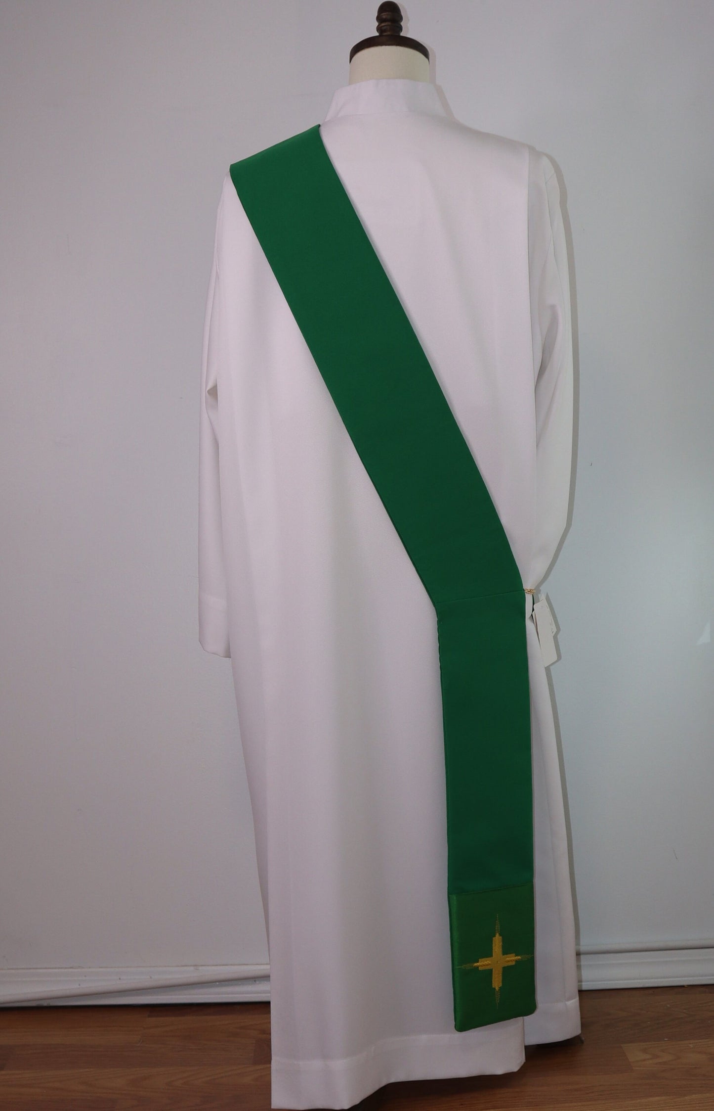 HOLY SPIRIT - CHALICE - Deacon Stole