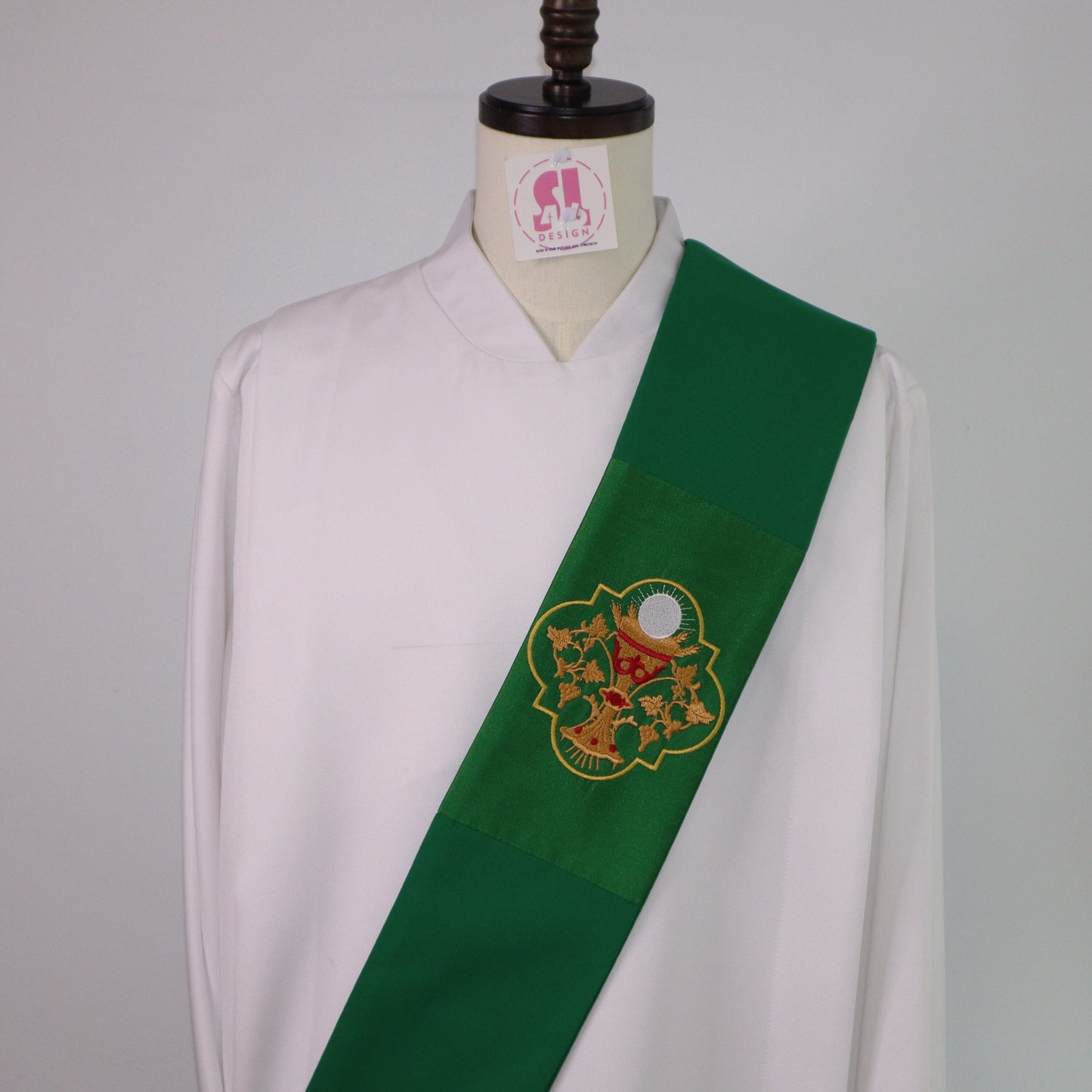 HOLY SPIRIT - CHALICE - Deacon Stole