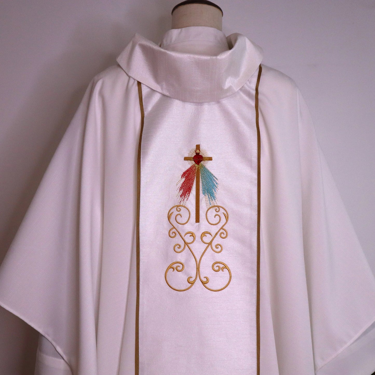 Our Lord of Mercy - Chasuble + Stole Set