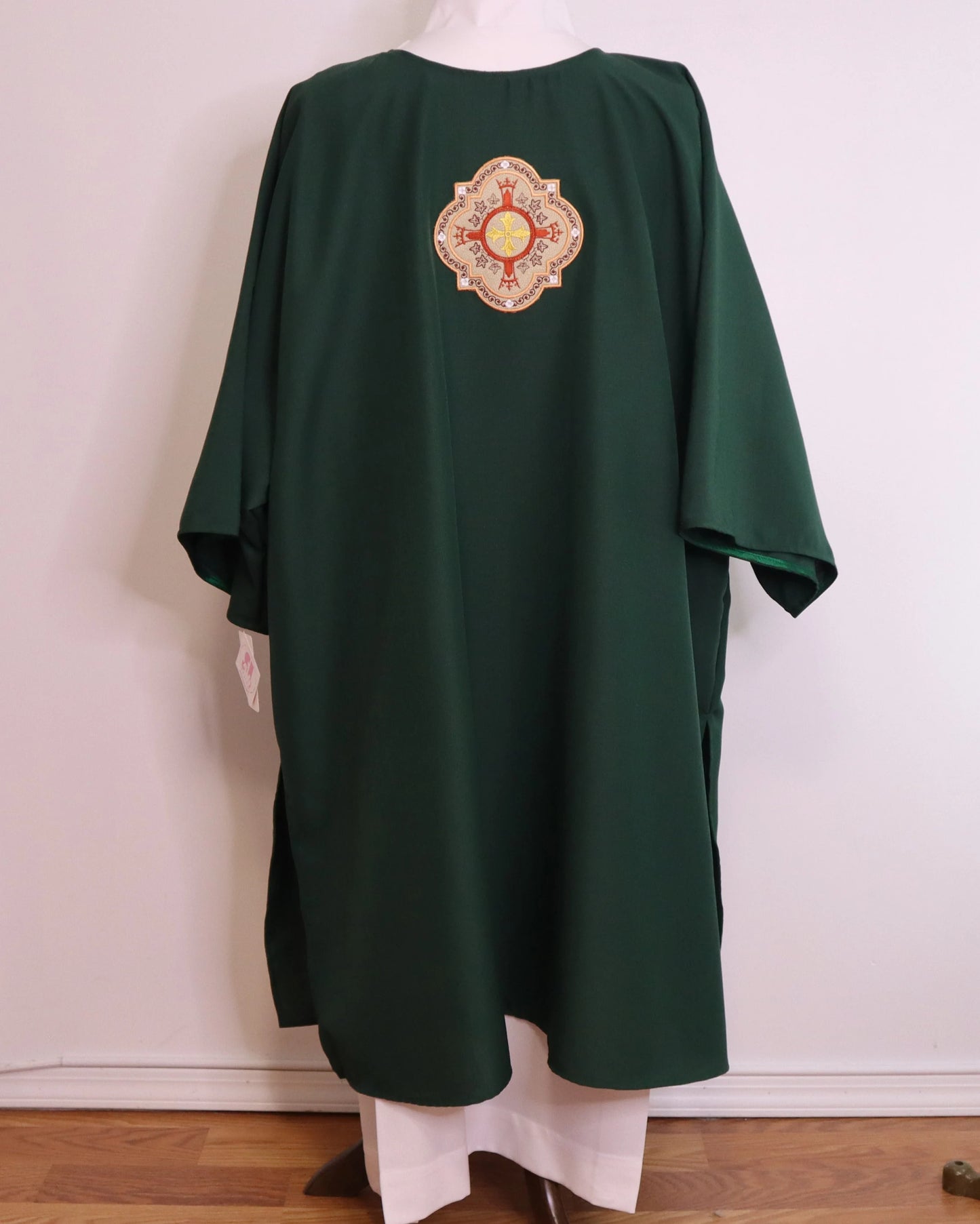 GOSPEL CROSS - DALMATIC