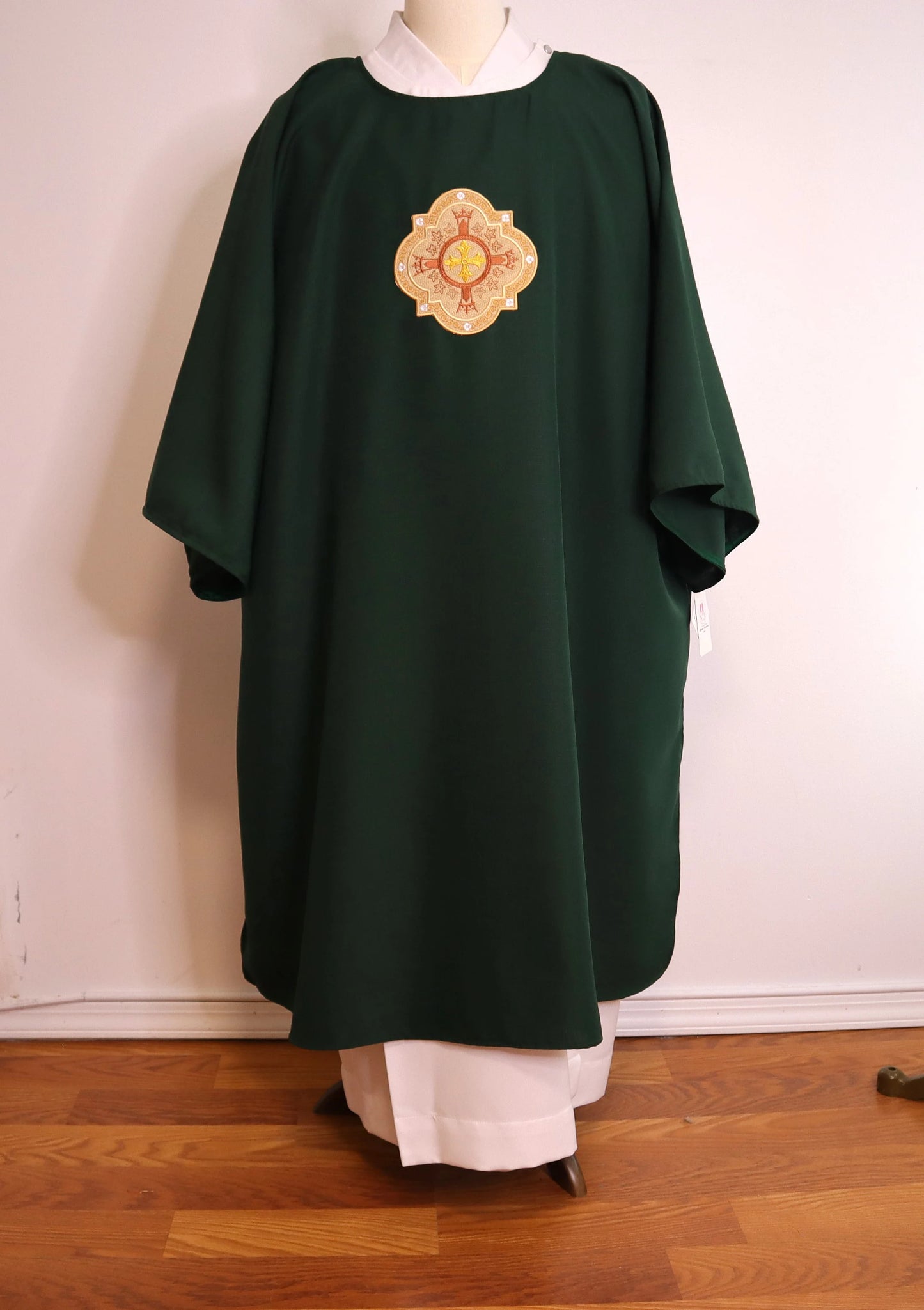 GOSPEL CROSS - DALMATIC