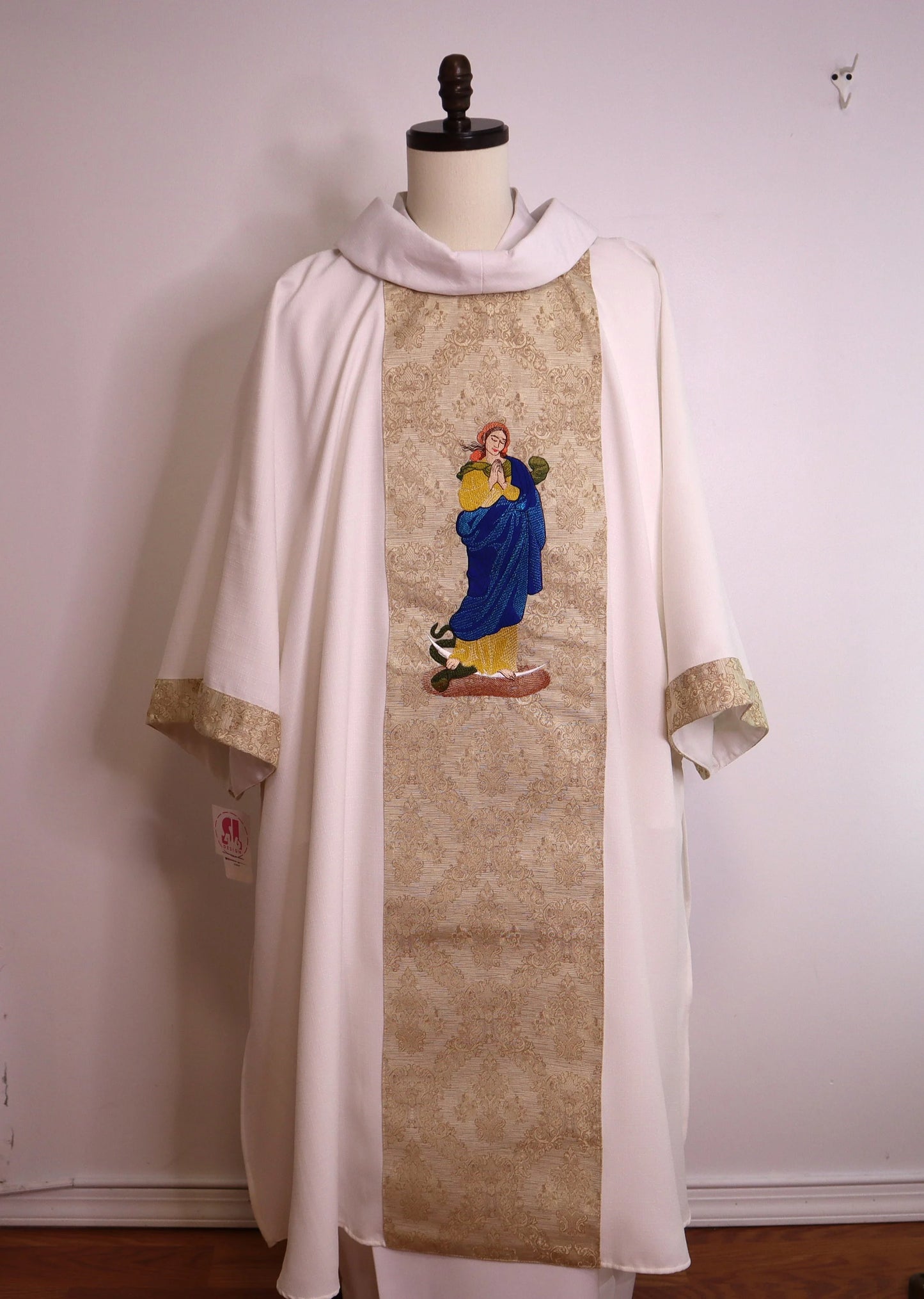 IMMACULATE CONCEPTION - Dalmatic & Stole Set
