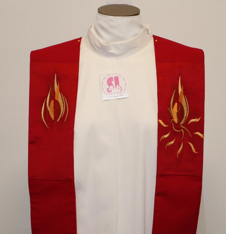 PENTECOST - HOLY SPIRIT - Chasuble + Stole Set.