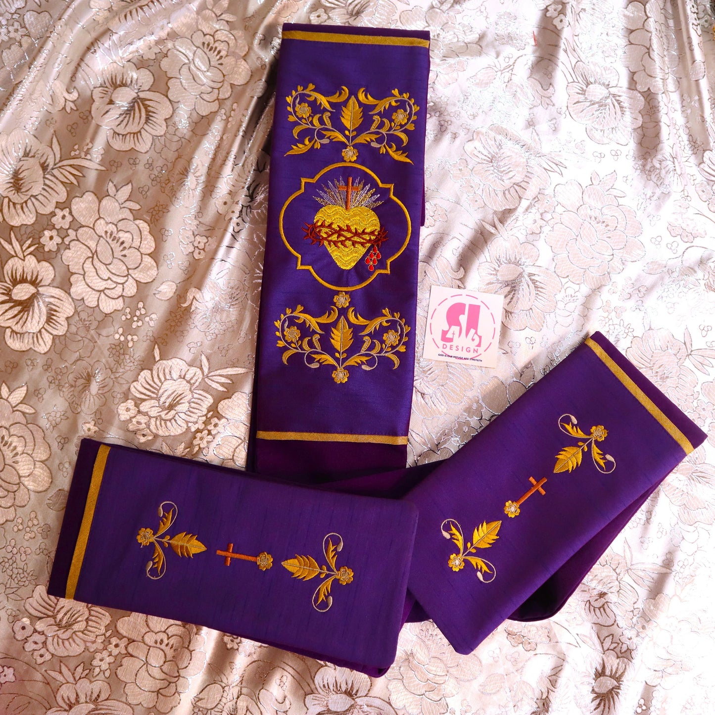 Floral JHS Medallion - deacon stole