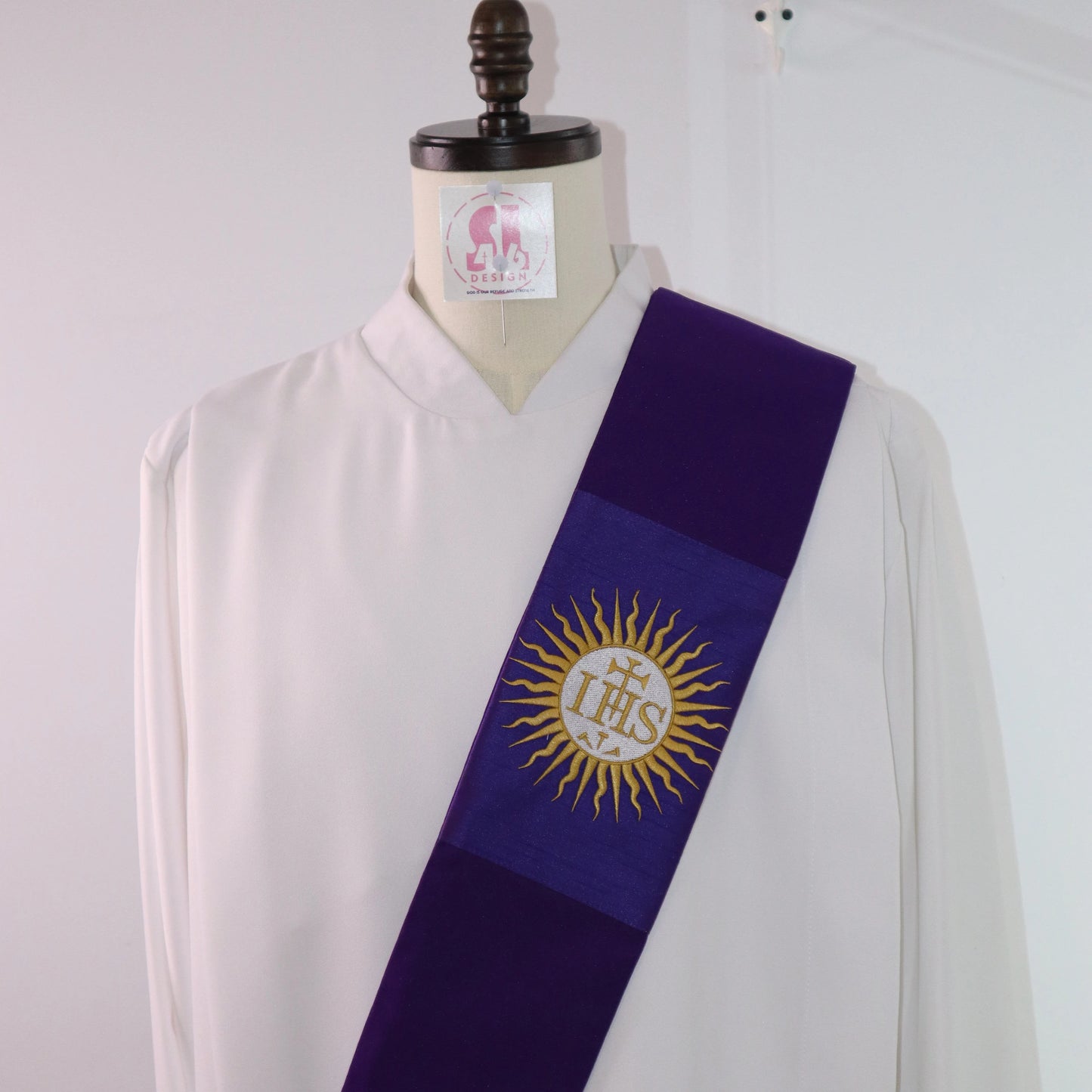 IHS - JHS - Dalmatic & Stole Set.