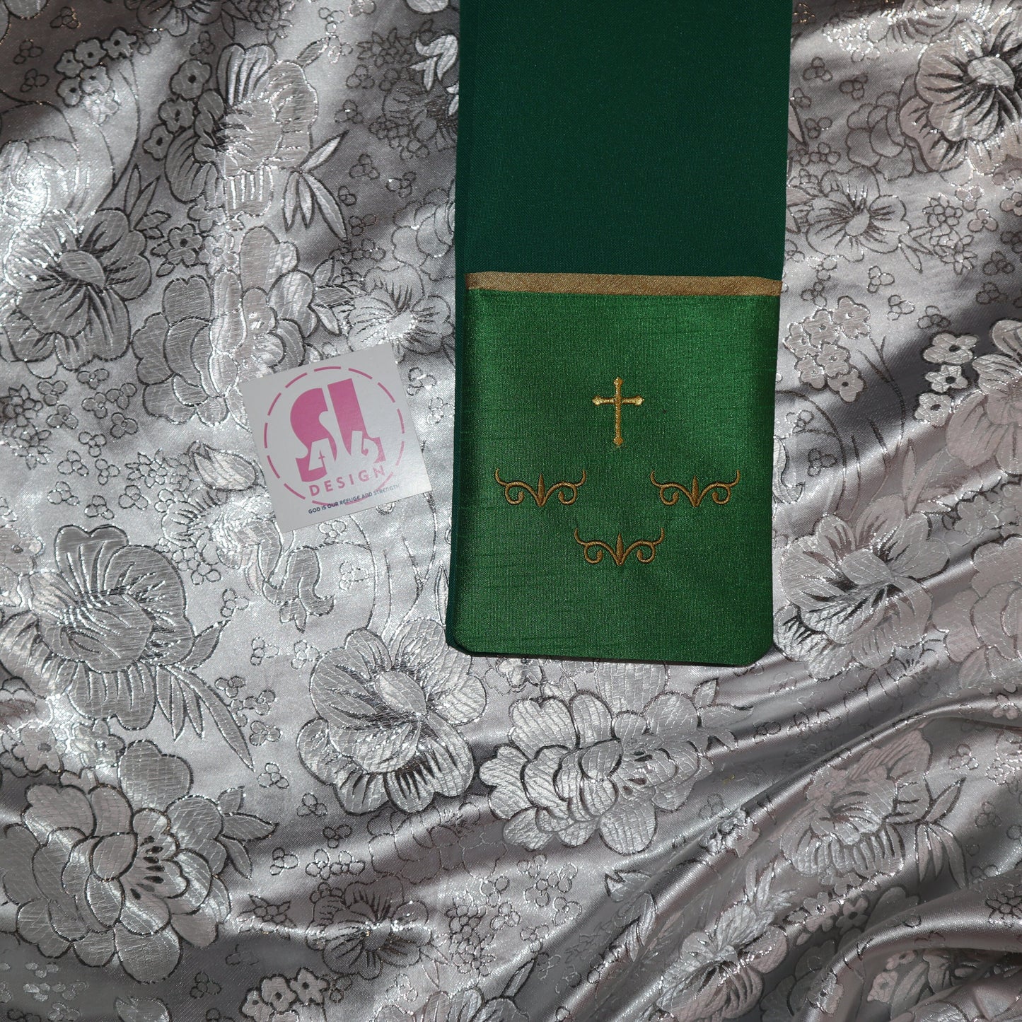 CHALICE + HOLY SPIRIT - Deacon Stole