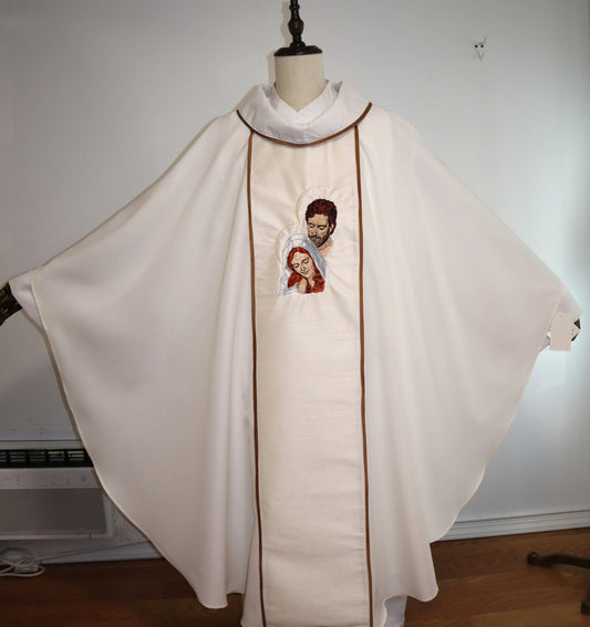 HOLY FAMILY - Chasuble + Stole Set